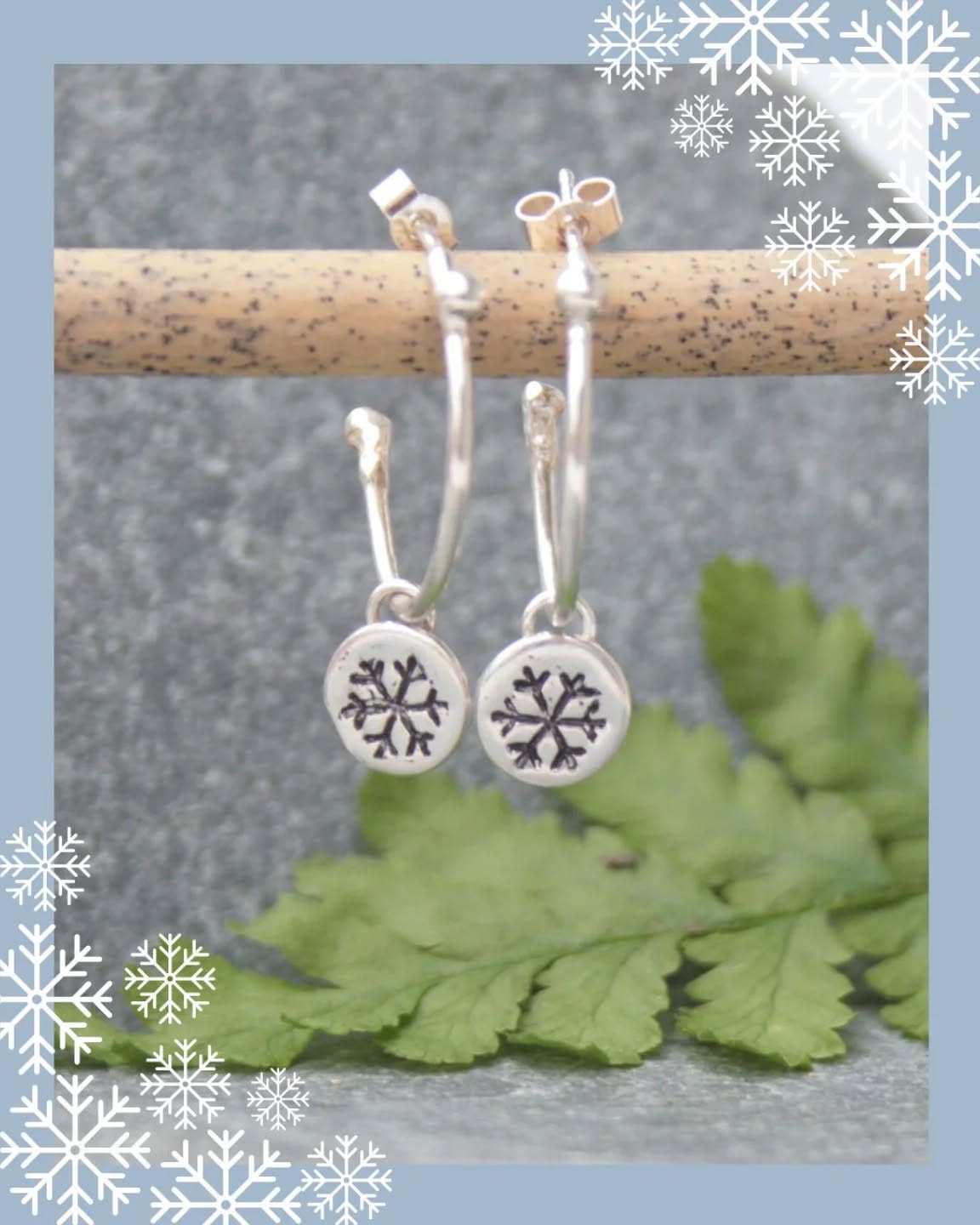 The @folksyhq challenge today is sharing festive favourites. I think there is something special about having a piece of jewellery that is seasonal and not worn all year round. When you bring it out each year it brings with it memories of previous years.
These silver hoops have little snowflake charms hanging from them which are so cute. They're perfect for wearing over the winter season which reminds me to go and look my pair out.
#12daysoffolksy @folksysellers