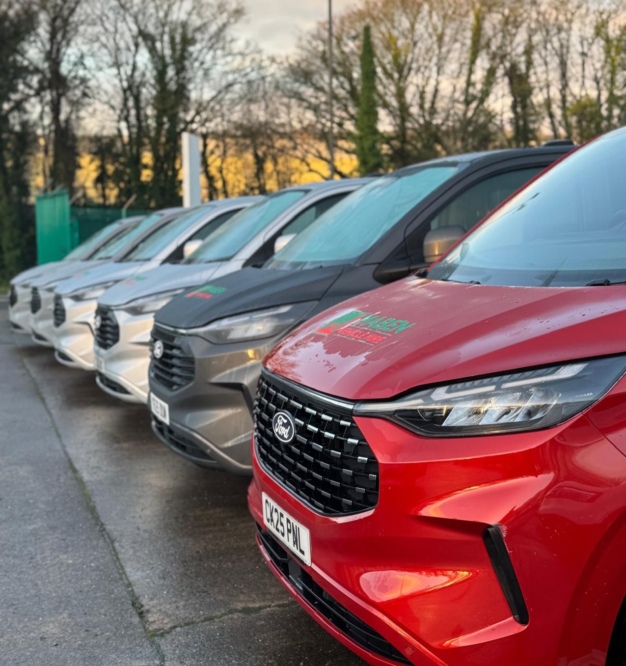 🎅🏽🎄 “Tis the season… to rent a van and get things moving.” 🚐
_______
Need one? Then get in touch today!
📞 0117 450 6880 (Bristol)
📞 01495 757553 (Pontypool)
📩 rental@maben.co.uk
📲 Book online
📍 UNIT 4, ST ANDREWS TRADING ESTATE, THIRD WAY, AVONMOUTH, BS11 9YE
📍 PONT-Y-FELIN ROAD, NEW INN, PONTYPOOL, NP4 0DQ