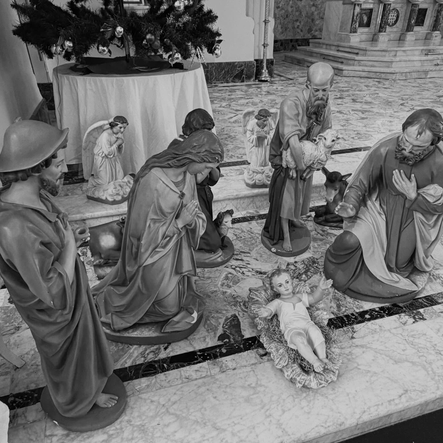 A child is born to us!
A son is given to us!
And he will be our ruler.
He will be called, “Wonderful Counselor,” “Mighty God,”“Eternal Father,” “Prince of Peace.”
Isaiah 9:6
Merry Christmas 🤍 May the light of Christ fill your hearts and homes.
.
.
.
.
.
.
#MerryChristmas #Messiah #Jesus #CommunitySpirit #SchoolSpirit
PrimarySchoolLife MACSmorethaneducation MelbourneCatholicSchools OurCatholicSchools CatholicPrimarySchool PrimaryEducation Melbourne School PrimarySchool Stonnington Armadale Prahran Toorak Windsor SouthYarra QualityEducation SchoolCommunity CatholicEducation CatholicEducationNow CatholicEducationMelbourne StudentLife Education EducationMatters OLOL OLOLPrimary