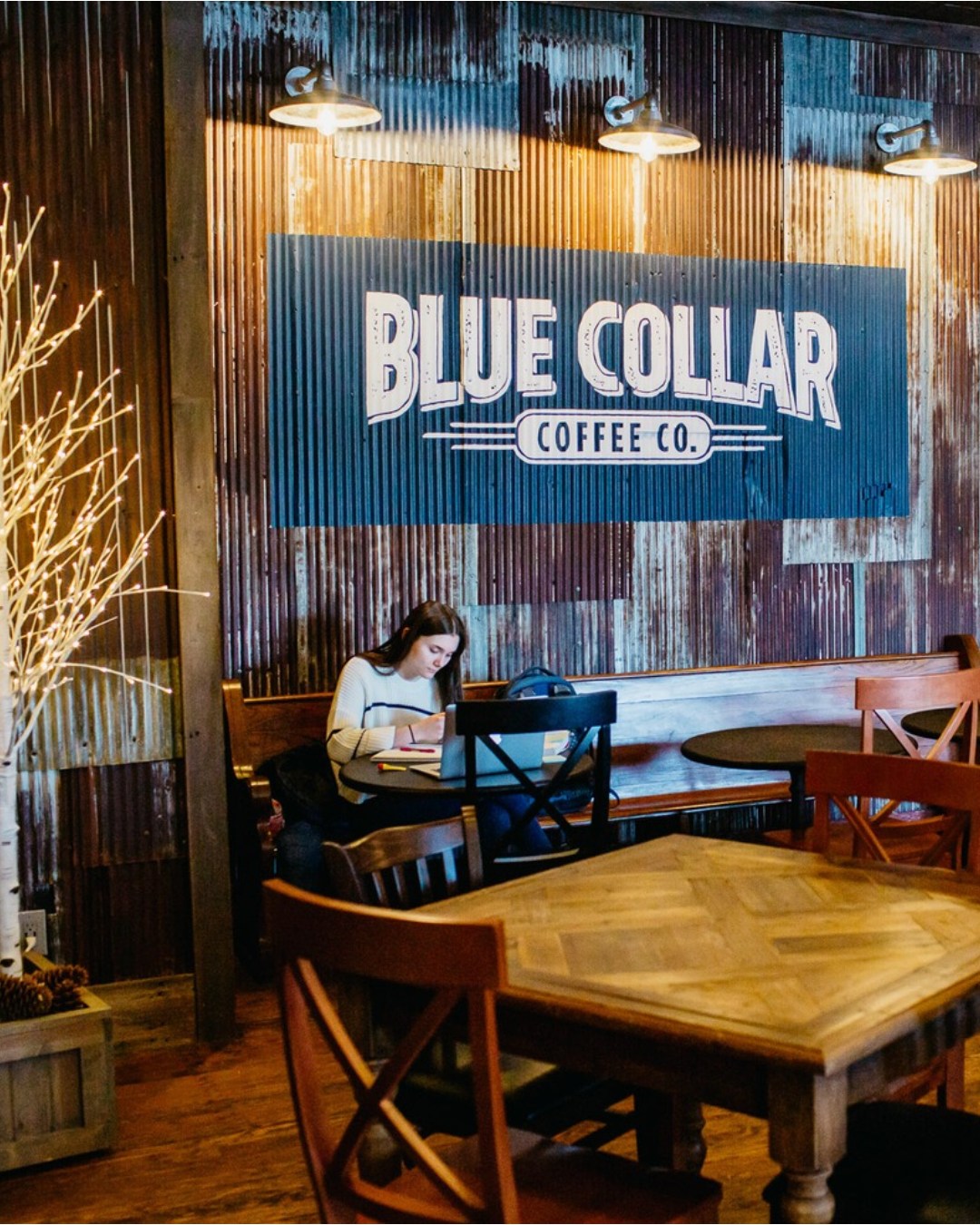 DELAFIELD | We’ve been brewing up more than coffee. ☕☕
Blue Collar Coffee Delafield is about to double in size with 34 new seats and plenty of room to gather this holiday season. To celebrate, we’re rolling out a full week of GeroniApp exclusives, giveaways, and daily double deals at our Delafield location December 8 - 12.
Download the GeroniApp now so you're ready when the deals hit. Link in bio. 🙌