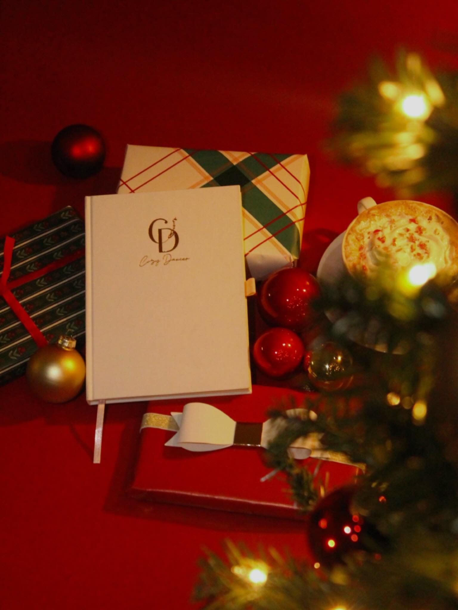 4 days until Black Friday deals!✨Give the gift of cozy to your favorite dancer with our LOWEST price of the year this Friday 🎁
Shop the original reflection journal at cozydancer.com
#dancergifts #ballet #giftsfordancers #cozygifts #dancergiftguide #dancejournal