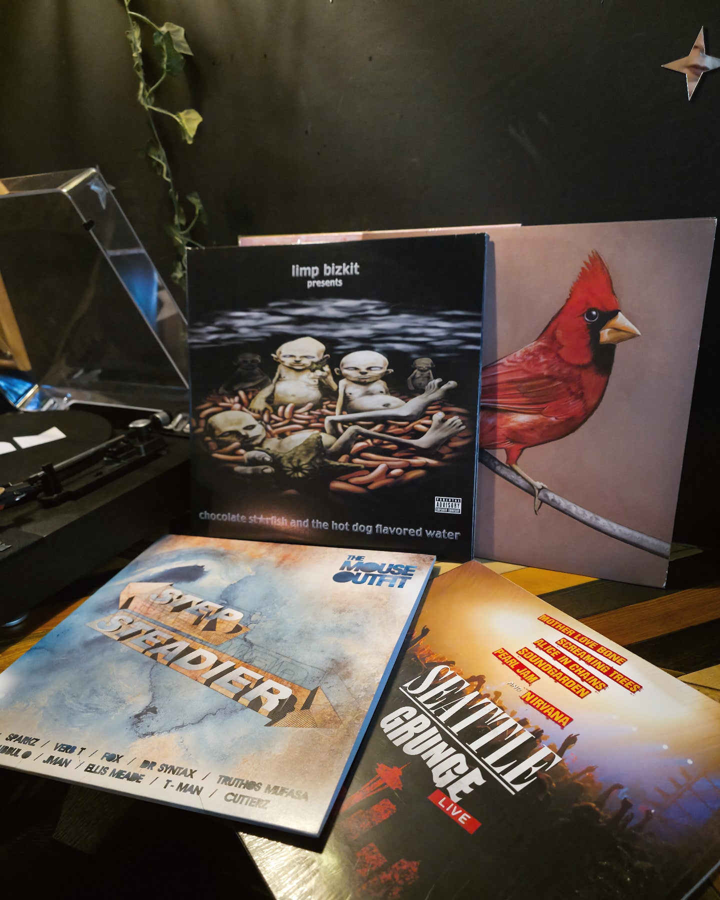 A few picks from myself for this Months Theme Focused: "KINGS" record Club.
Managed to find some links:
Crown of Thorns - Mother Love Bone
Sons of Privilege - Alexisonfire
Power - The Mouse Outfit
Living it Up - Limp Bizkit
Big Boss Big Time Business - Santigold
Control - Alexisonfire