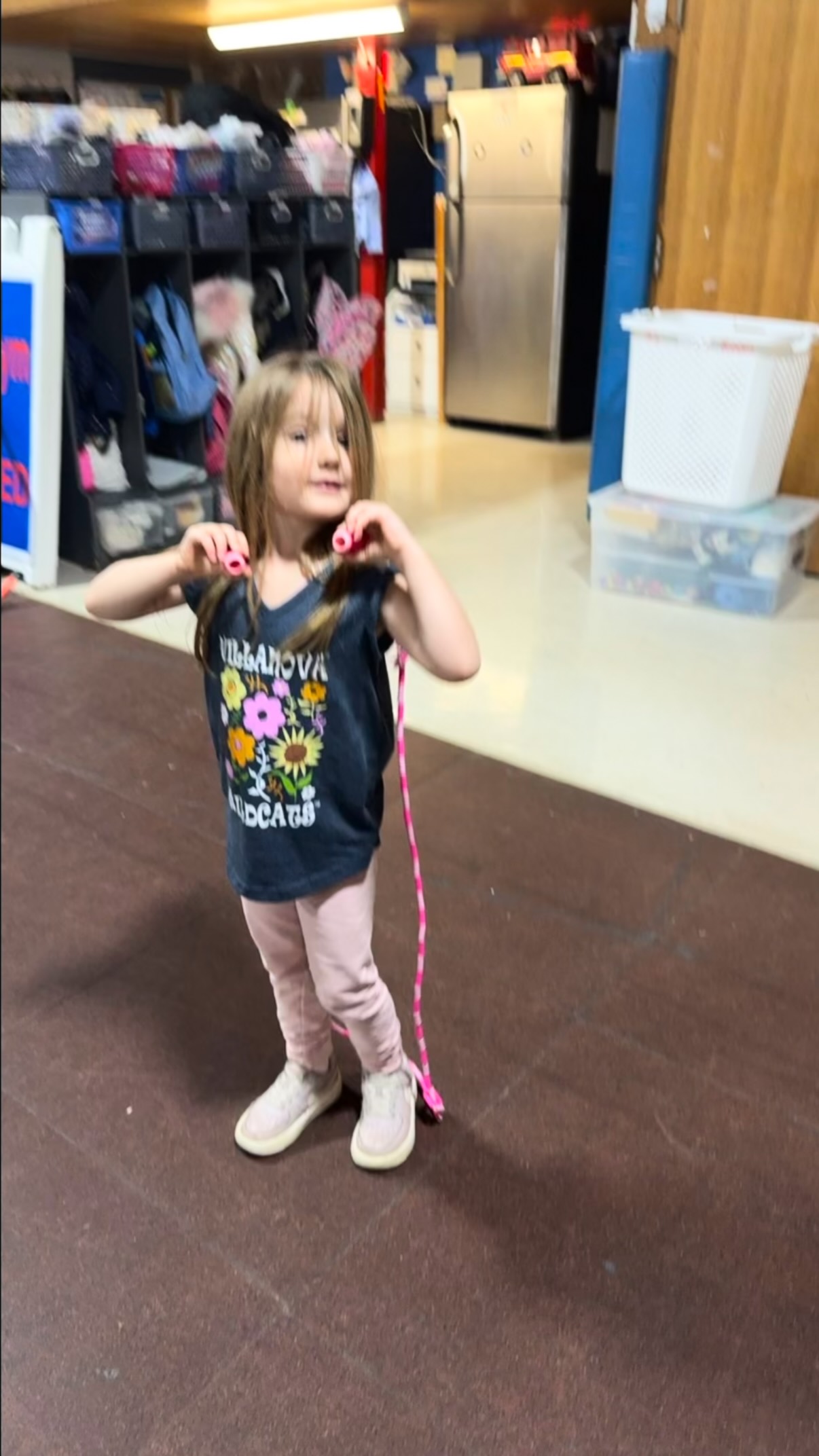 🎒 Put on your backpack.
👉 Throw it over your head.
👣 JUMP!
Our Kindergarten and Fours enjoy weekly or bi-weekly classes with Coach Sara. Today she began the process of teaching our young friends how to jump rope. This activity, once a recess mainstay, has so many physical benefits - but it requires a fair bit of coordination. By breaking this skill down into clear, sequential steps, Sara helps children practice the individual movements that will ultimately become one fluid motion.
**********************************
#LCDS
#LearningCommunityDaySchool
#PlayBasedLearning
#Preschool
#WestportCT
#FairfieldCounty
#EmergentCurriculum
#GrowingLifeLongLearners
#ProjectApproach
#GrossMotorDevelopment
#PreschoolPhysicalEducations
#SocialEmotionalLearning
#CommunityBuilding