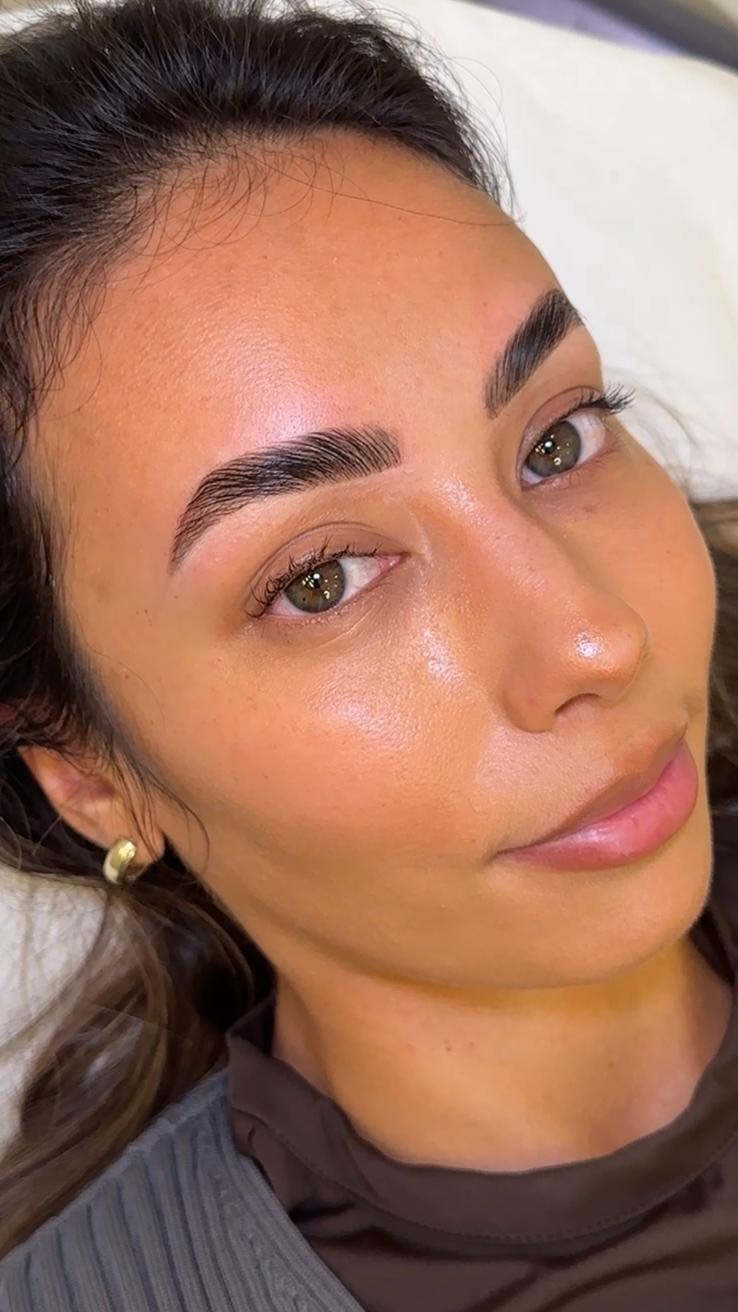 Brow Lamination RESULTS 🔥
This is what you’ll learn to achieve on my Brow Lamination course.
When you train with me, you’re not just learning a treatment — you’re learning how to create flawless, long-lasting, luxury results that clients come back for again and again.
Inside the course you’ll learn:
✨ Correct product timings
✨ Exclusive techniques for maximum lift & shine
✨ Working on real models
✨ My full step-by-step method
✨ Accredited certification to start earning straight away
Whether you want to start a new career or add a high-profit treatment to your menu — this is the course that will make you stand out.
📍 Essex | Surrey |
💬 Comment “BROW” and I’ll send you details
✨ Finance options available
#browlaminationtraining #beautytraininguk #essexacademy