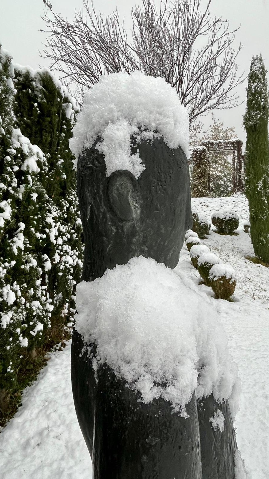 It's tiiiime... 🎄🔔💫
Wenn Kunst auf die Natur trifft 🖼️❄️
#südtirol #art #kunst