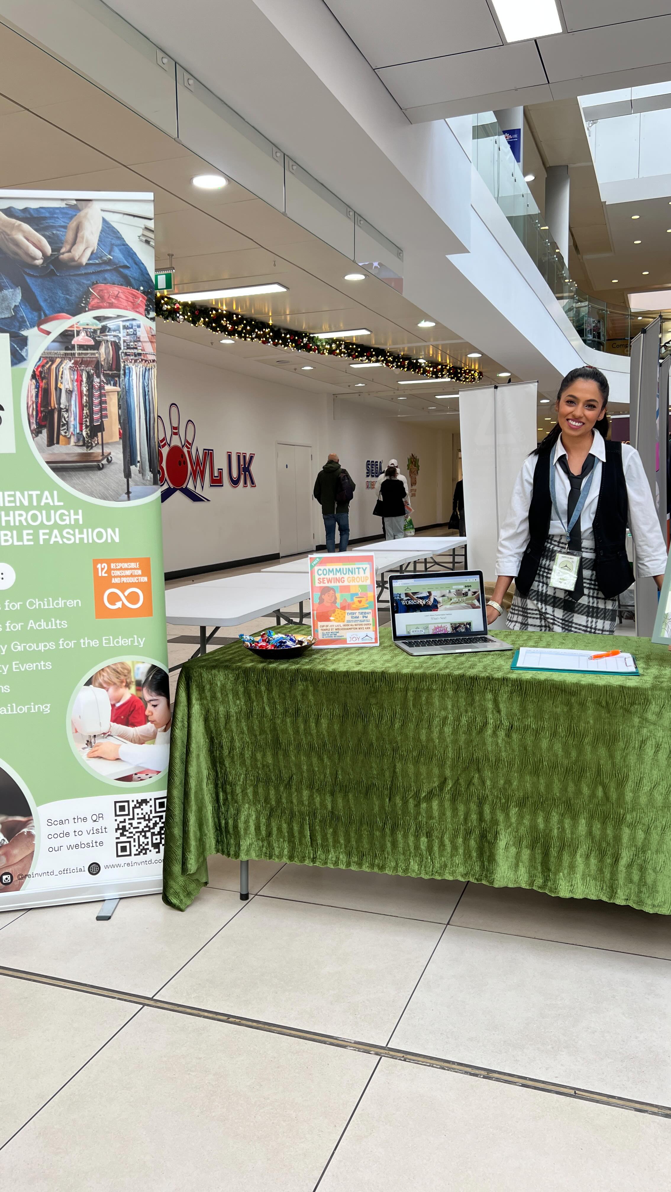 In celebration of International Volunteer Day today, we spent the morning alongside some wonderful local organisations, meeting people who care about community, creativity and making a difference. 👏🏽
Thank you to everyone who stopped for a chat, shared stories, and showed interest in the work we do at Reinvntd. It truly means a lot. 🤗
We’re now on the lookout for additional volunteers to join our growing community.
If you’d like to get involved, we have opportunities in:
👚 Event Support
🧵 Sewing & Craft
📸 Marketing & Social Media
💻 Admin & Business Support
💸 Fundraising
Whether you have lots of time or just a little, your support can make a real impact.
Send us a message or sign up through the link in our bio, we’d love to welcome you in. 💌
Organisations in the reel:
⭐️ Wolverhampton Volunteers
⭐️ Scouts @15thwtonscouts
⭐️ Hope Community
⭐️ @groundworkwestmids
⭐️ Readeasy
⭐️ @wildsideactivity
⭐️ Amazing Grace
⭐️ @officialdivineonkarmission
⭐️ @reinvntd_official
⭐️ Aspiring Futures
#InternationalVolunteerDay #VolunteersNeeded #MakeADifference #CommunityImpact #VolunteerWithUs #SustainableFashionUK #UpcyclingCommunity #Wolverhampton #Reinvntd #DoGoodFeelGood