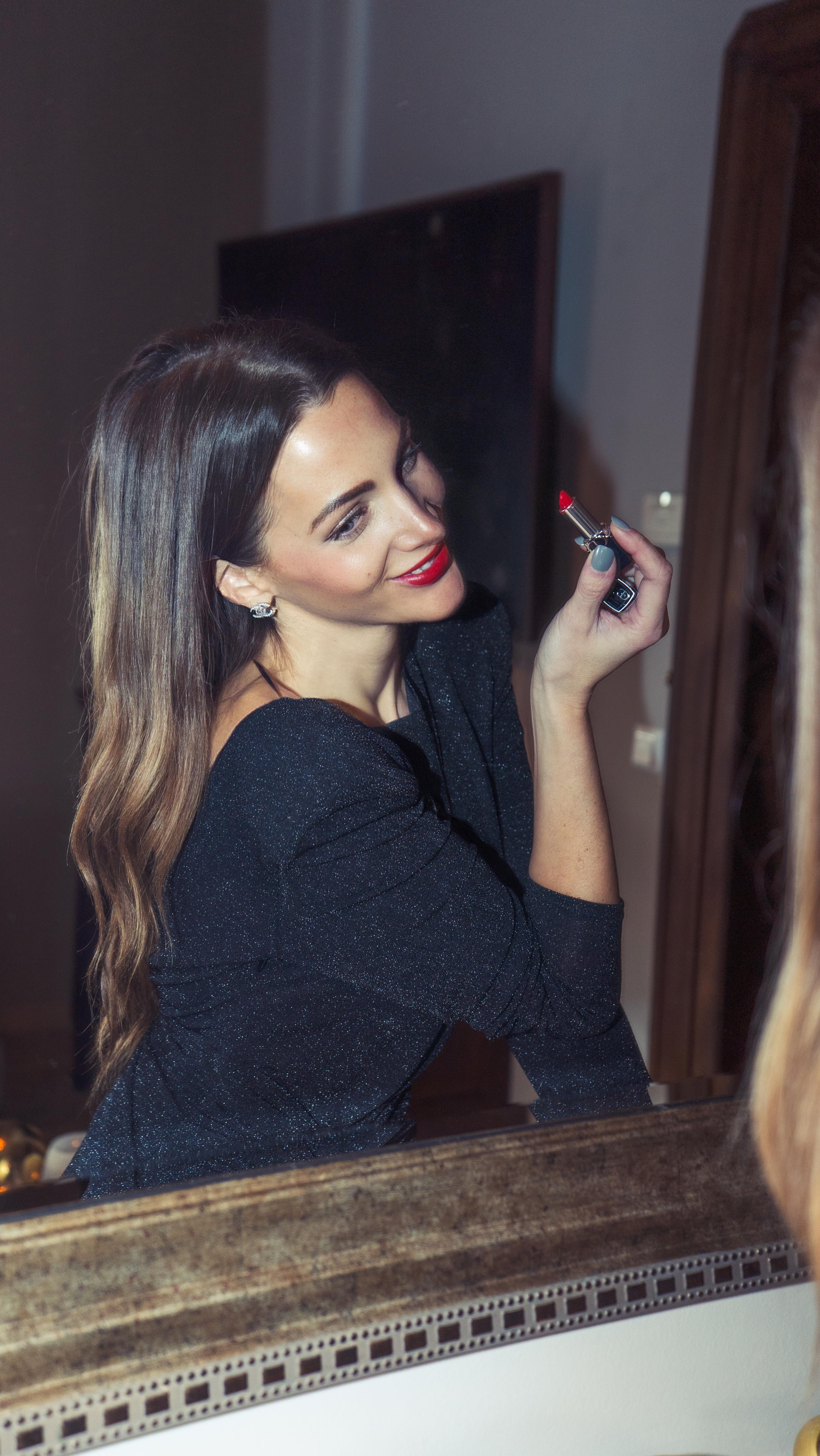 Let it Shine Collection – ELEH -
✨ BLACK FRIDAY ✨ -50% sur le second article* : la deuxième robe pourrait bien être celle que tu n’attendais pas… 🥹🖤
Disponible dès maintenant en boutique !
Tu craques sur laquelle ?
*Le moins cher des deux. Voir conditions en boutique.
#LOULOU #loulouluxembourg #premiumbrand #premiumdress #partydresses #blackfriday #blackfridaydeals #eleh #brandstyling #fashionpost #styleinspiration #luxembourg