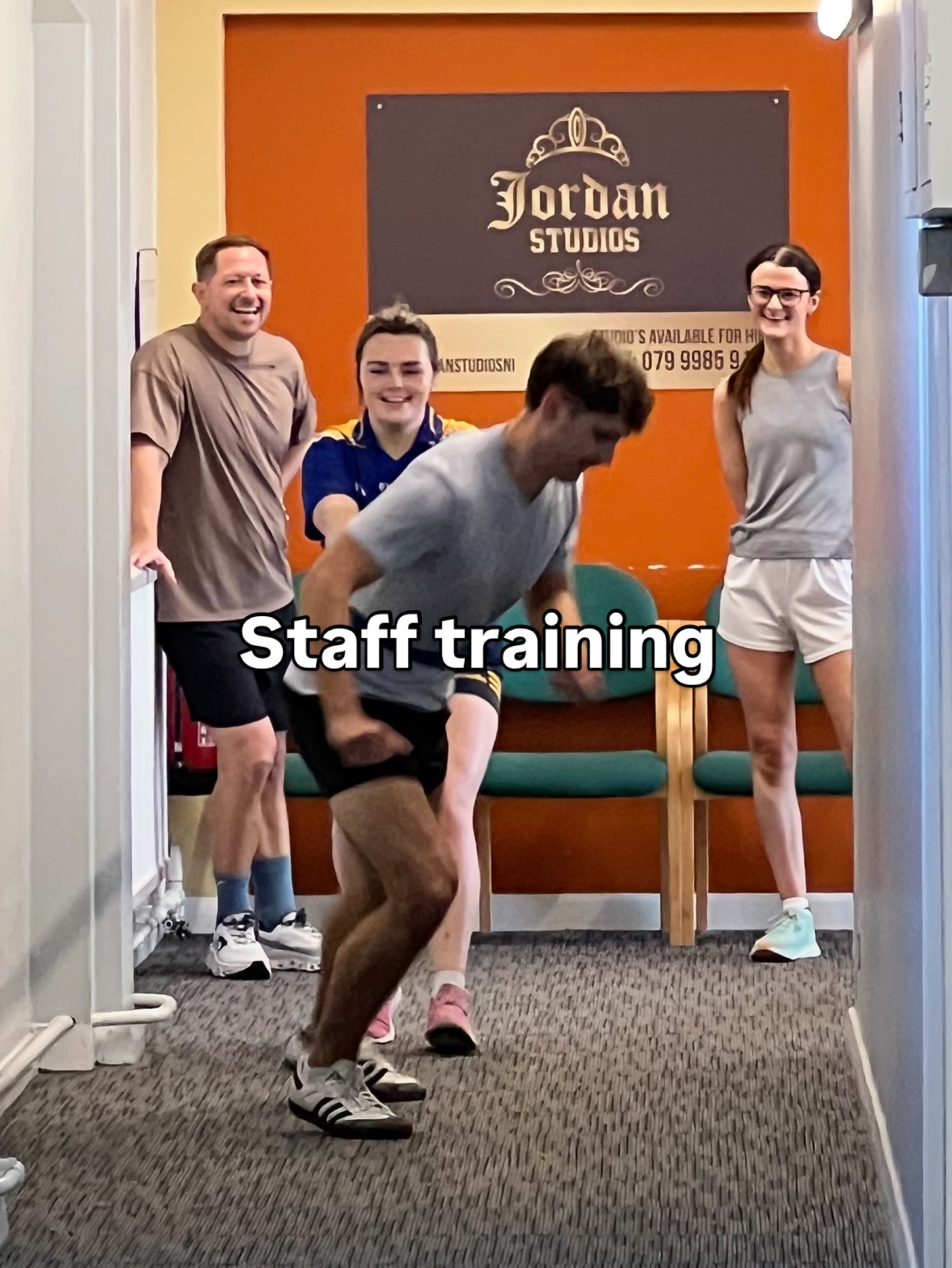 Tuesday training 🧠 📖 🤸♀️🎯
Learning is better when it’s fun!
Continued professional development (CPD) is so important to keep us up to date with research, techniques and holding us accountable.
We value our Tuesday sessions and have completed over 40 sessions in 2025.
We will continue to develop ourselves, our team and get the best for our patients.
Special thanks to the team for putting together our bite size sessions. 🧐 🤓
@erin_coll @maiaerwin @roisinhardy_
@lewis_hawthorne_ @impacthealthphysio
#physiotechiniques #exercise #education #cpd #softtissuetherapy #mobilisations #manipulations #returntoplay #patientscenarios #taping #manualtherapytechniques #shoulderrehabilitation #kneerehabilitation #anklerehab #neckpain #spinalmobility