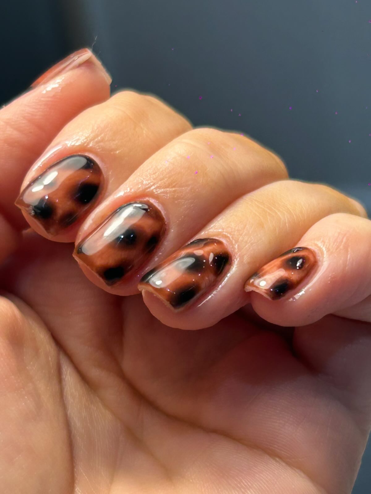 Finally getting the hang of tortoise shell 🐢 🐚
#tortoiseshellnails #tortieshellnails #tortoisenails #tortienails #biabnails #biabtortoiseshell #biabmanicure #neutralsnails #autumnnails #brownnails #gelnails #nailinspo #nailartinspo #nailtechuk #nailtechlife #manicureinspo #glossynails #trendingnails #nailsoftheday #jadednails #jadedbeauty