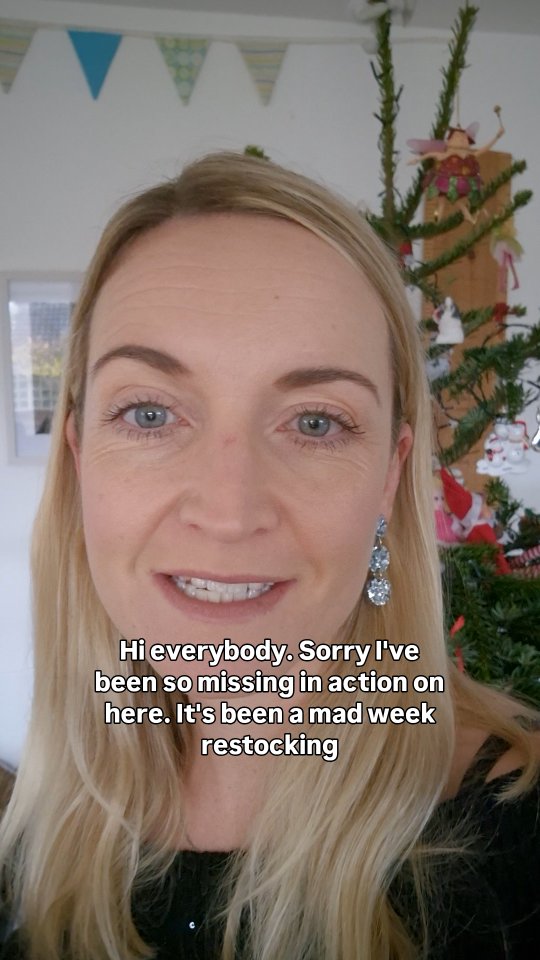 Misneach's Happenings
Malmesbury Late Night Shopping this evening
Saturday -
Dunkerton's Market with Harry tomorrow
Poulton Hill Estate with yours truly tomorrow
Sunday - Cirencester Gift Market with me
Uffington Market with Harry and the children
#markets #Misneachremedies #juggle #wellbeing
#essentialoils #giftofwellbeing #GiftIdeas #smallbusiness #ShopLocal #ShoppingEvent #natural #cotswolds