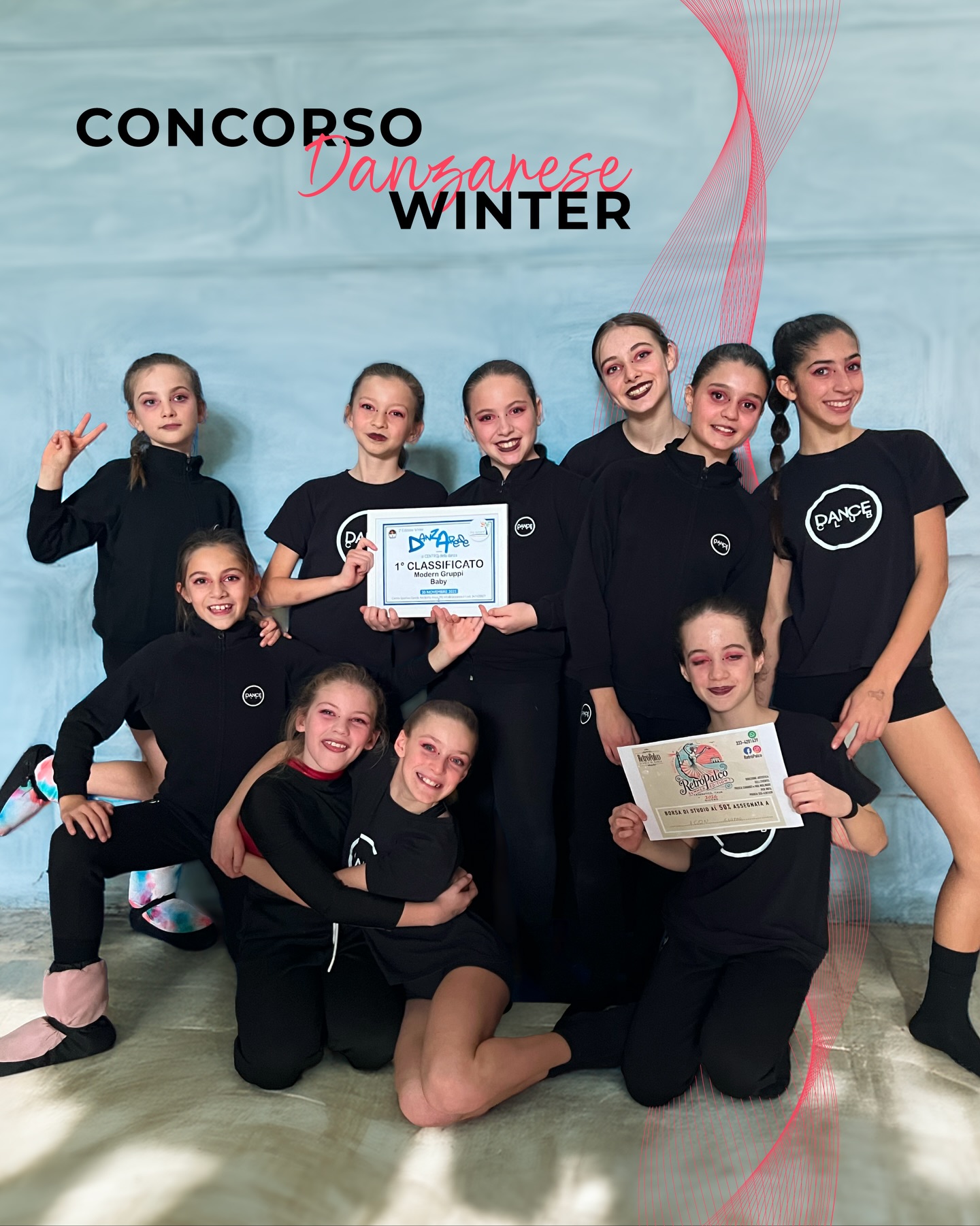 ✨ Nuove sfide, nuove emozioni✨
Domenica 30 Novembre al concorso DANZARESE WINTER EDITION il gruppo MODERN ACADEMY INTENSIVE ha vinto la categoria Modern Gruppi Baby con la coreografia ICON di @grazia_vita01 , aggiudicandosi anche il PREMIO MIGLIOR COREOGRAFIA della sezione.
Grazie a @danzarese per l’opportunità e complimenti alle nostre ballerine e alla coreografa per gli ottimi risultati!