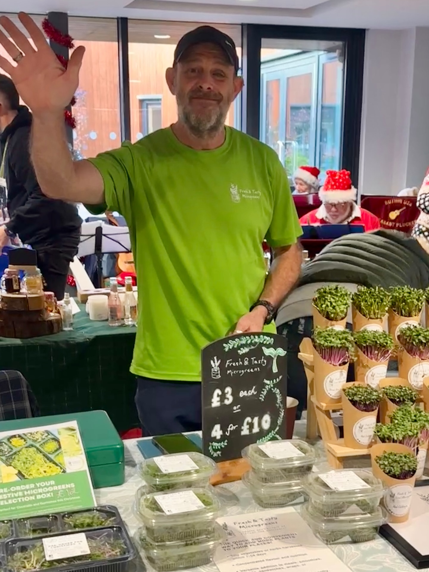 All set up and ready to go ho ho 🎄🧑🎄🎅 @stkentigernhospice @cafficariad winter fayre
#stasaph