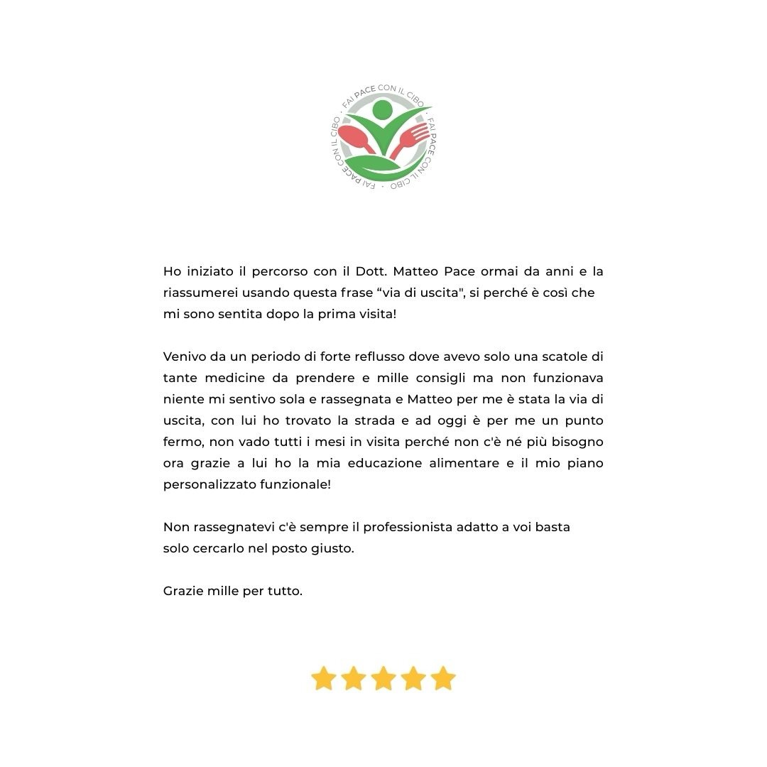A volte, quando stai male da troppo tempo, inizi a credere che quella sia la tua nuova normalità, ti abitui al disagio, ti abitui alle scatole di medicinali sul comodino, ti abitui a sentirti “sola e rassegnata”. 😣
Lei è arrivata da me stremata da un forte reflusso che non le dava tregua. Aveva provato di tutto, ascoltato mille consigli, ma il risultato era sempre lo stesso: nessun miglioramento.
Poi abbiamo cambiato prospettiva, non abbiamo cercato di “spegnere” il sintomo con un altro farmaco, abbiamo cercato di capire cosa il suo corpo stava cercando di dirle.
Con un piano nutrizionale personalizzato e una vera educazione alimentare abbiamo ricostruito il suo equilibrio, e oggi?
Oggi quel reflusso è un ricordo lontano. Niente più medicine, niente più visite mensili obbligate, solo la libertà di stare bene. La sua storia è la prova che il cibo, se usato nel modo giusto, è lo strumento terapeutico più potente che abbiamo. 🧘🏻♀️
Non rassegnarti al malessere. Se senti che qualcosa non va, se ti senti in un vicolo cieco con la tua salute, sappi che una strada diversa esiste e spesso inizia proprio da ciò che metti nel piatto ogni giorno.
Grazie per queste parole che mi ricordano perché faccio questo lavoro. 🙏
#matteopacenutrizionista #faipaceconilcibo #reflusso #alimentazione #biologonutrizionista #esperienze #recensioni