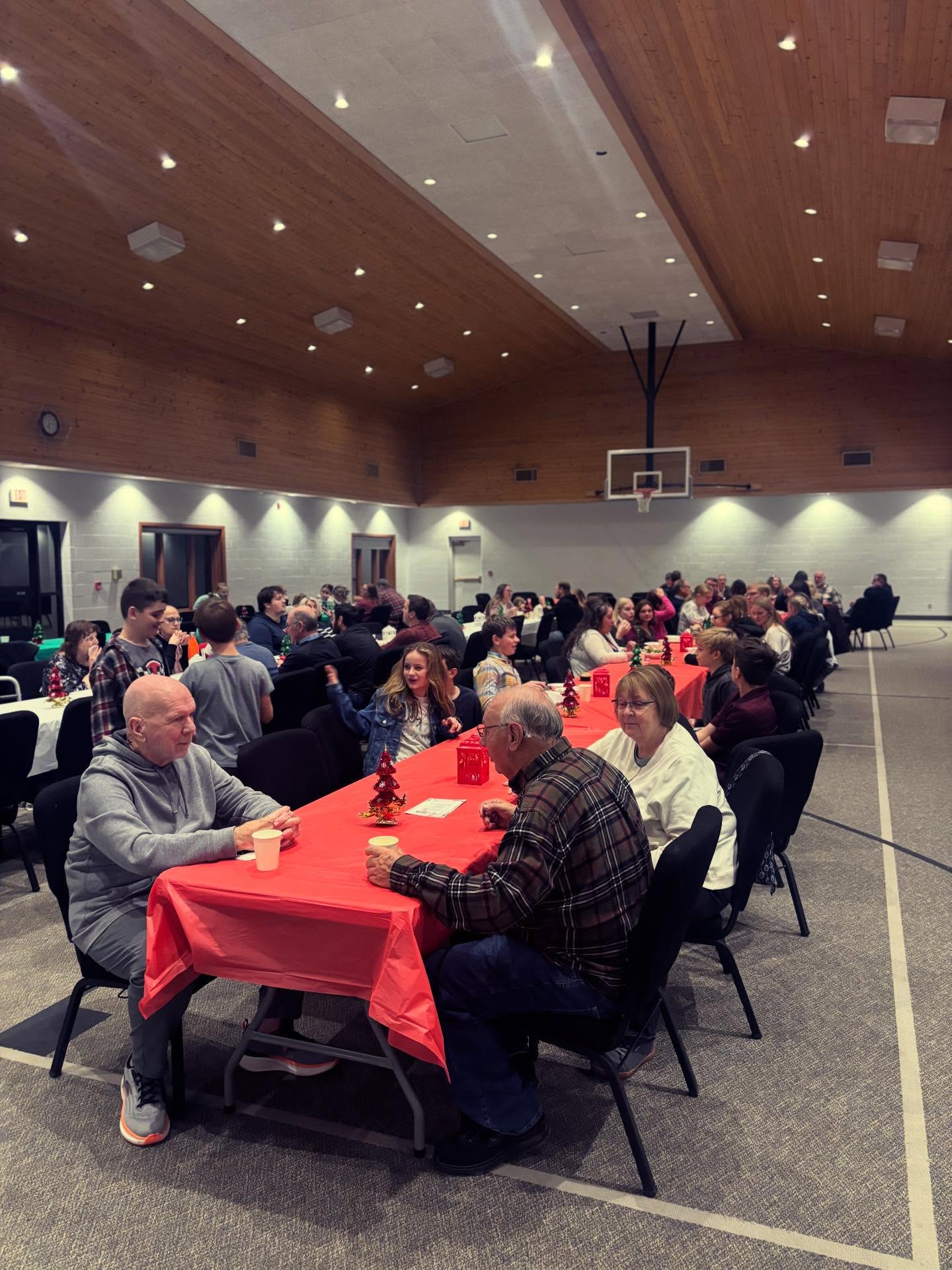 We had a lovely evening at our first Dinner, Divine Service, and Desserts last night! Join us next Wednesday, December 10, for the same schedule: free hot dinner at 5:30, worship at 7:00, and dessert at 8:00!