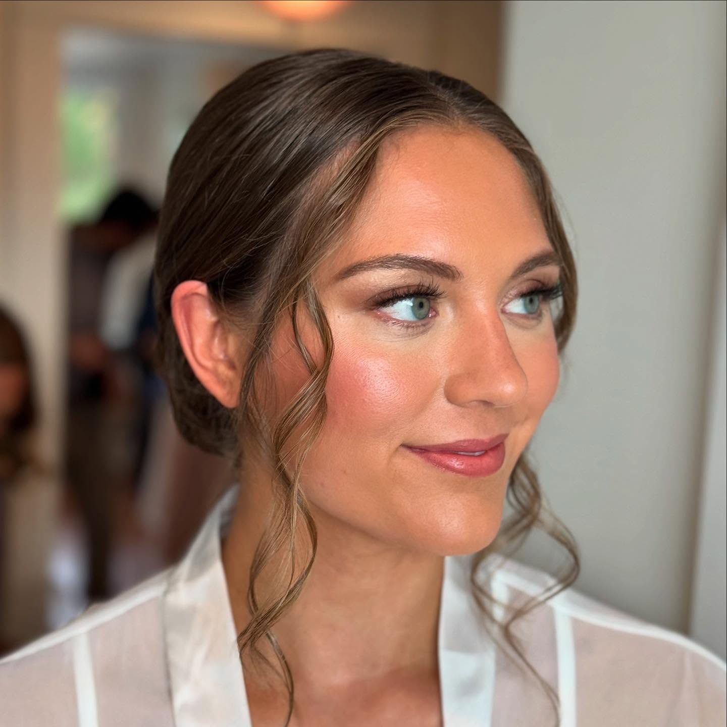 Glowy natural glam 🙌🏼✨
Makeup Natalie
Hair Lillian