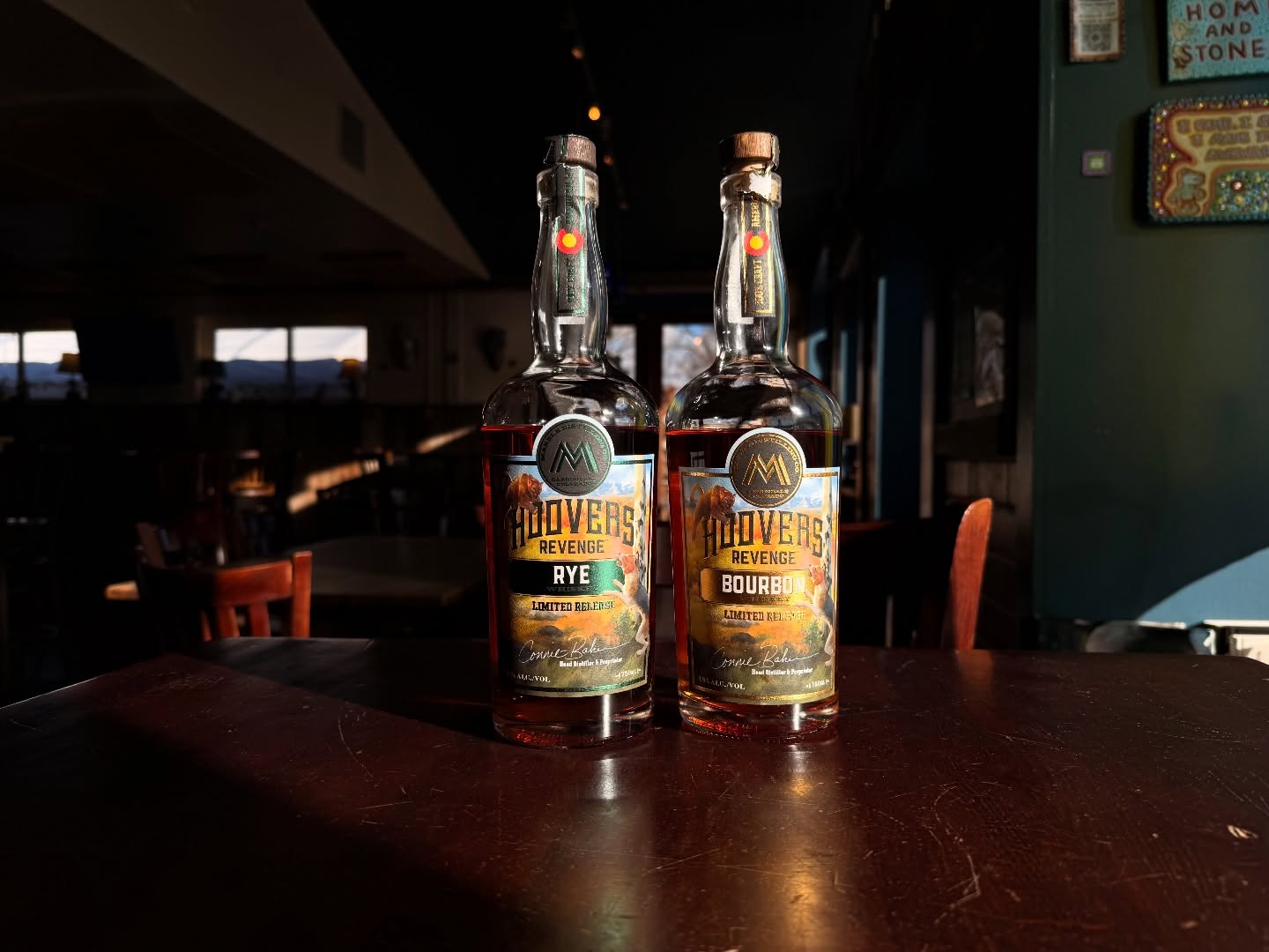 Whiskey Thursday is here with $5 pours of @marble tonight! Come check their spirits out and ask us about our Distillers Dinner pairing we have on the 18th.
#marbledistilling #carbondaleco #carbondalecolorado #coloradowhiskey #whiskeythursday