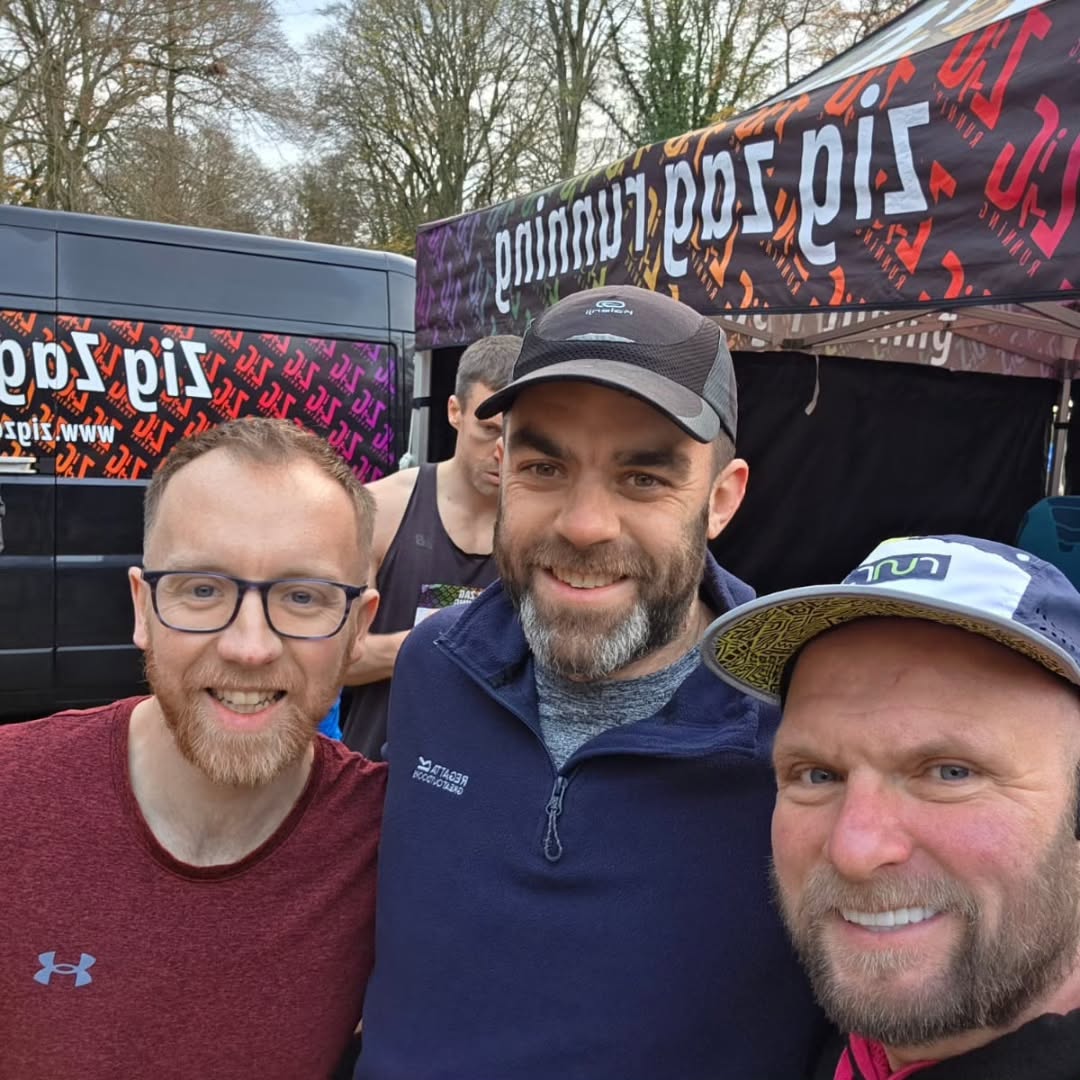 Last weekend was a quiet one on the racing front, with just three WACers in action at the St Andrew's Day half and full marathons. Well done to Lewis Grimes, for completing the half, and Andy Baxter and Kev Simpson for running the full 26.2 miles - Kev for the 10th time this year!