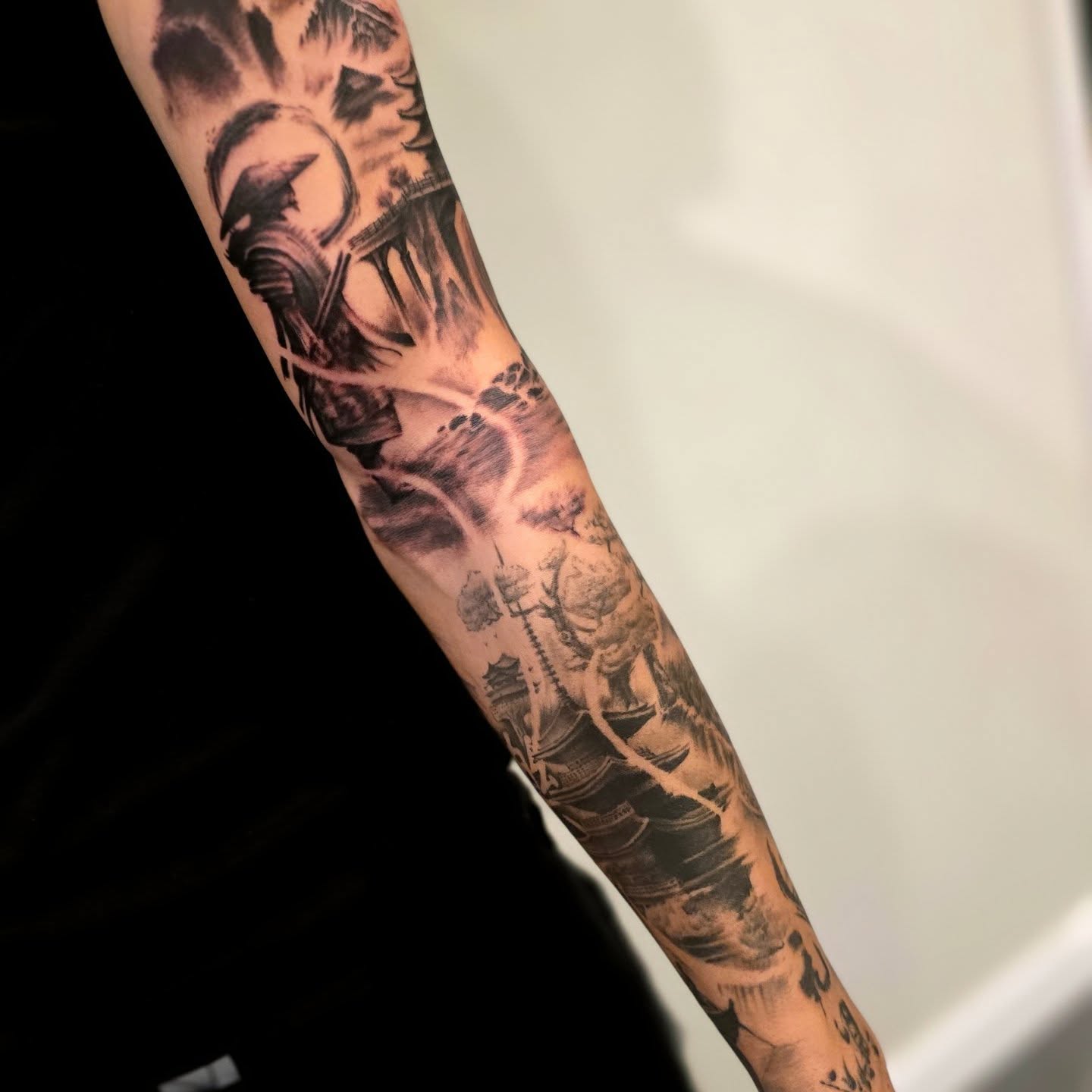 JAPANESE
Japanese inspired sleeve! Loved this one, a little different to usual style 👌
Get me to Japan!
📍Bury St Edmunds
#tattoo #tattoosleeve #Japan #Japanese #tattooartist #tattoos #tattooideas
