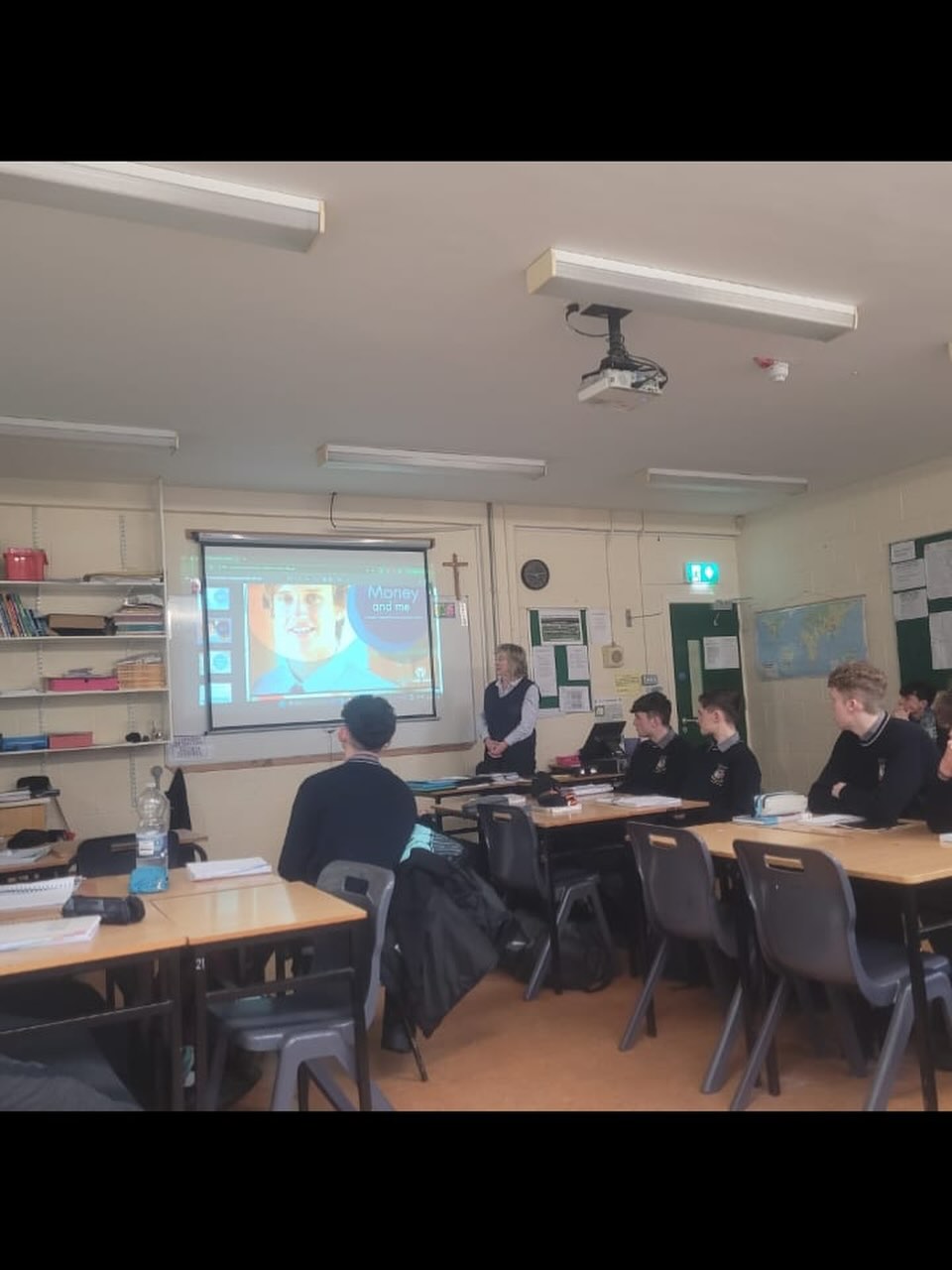 A big thank you to North Midlands Credit Union for visiting our school today and delivering an informative Clued In program talk with our TY students. NMCUs continued support with our school is greatly appreciated! 👏🙌
#TYProgramme #CluedIn #CreditUnion #StudentLearning #positivityprdieperformance #thankyou
