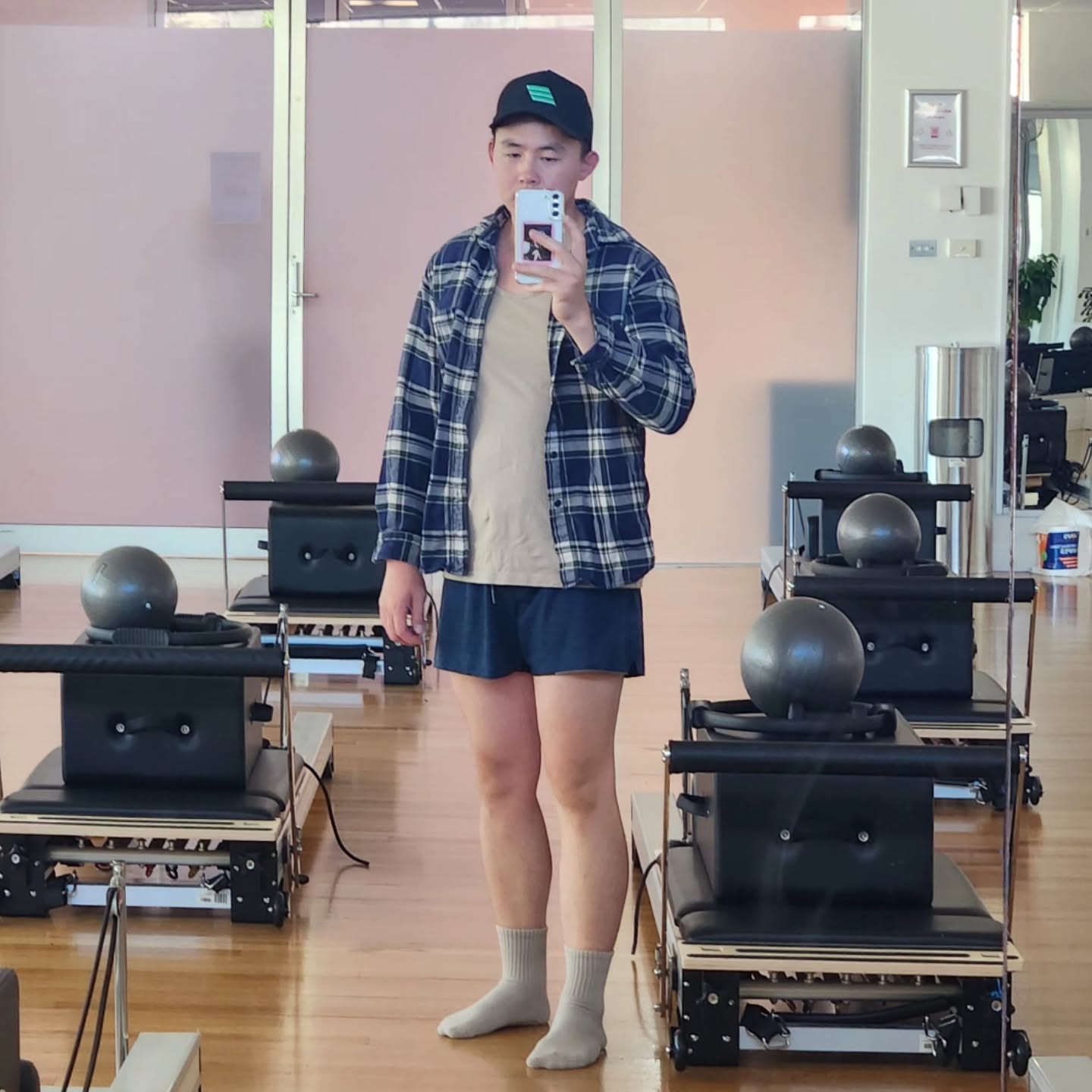 PILATES REFORMER
Hear my journey:
I was hitting a plateau in my gym workouts, and naturally that made me, mentally and physically, not in the right mindset, and not as motivated to gym.
I tried many modifications to my gym workouts within the years, and I still felt I was hitting a sticky point.
So within the last 3 months, I tried giving Pilates Reformer a go.
And I must say, Pilates Reformer has definitely changed my mobility, my posture and given me stronger glutes and core muscles.
Overall, my whole body feels brilliant and I suggest if you haven't tried it, GET TO IT!!!
Because I believe, if everyone implemented at least . . .
2 Pilates Reformer sessions for around 45min per week, you will reek so many benefits. And not only that, you will mentally and physically feel better too.
Take care of yourselves 😁
📍 8/44 Hampden Ave Wahroonga NSW 2076
Tues & Thurs: 9:15am-5pm | Sat: 9:15am-1pm
📞 8457 7961
📍90 Avoca Drive Kincumber 2251
Wed & Fri: 10am-5pm
DM for number
#chiropractor #reformerpilates #chiropractorbrenton
#savagefitness #teamsavage