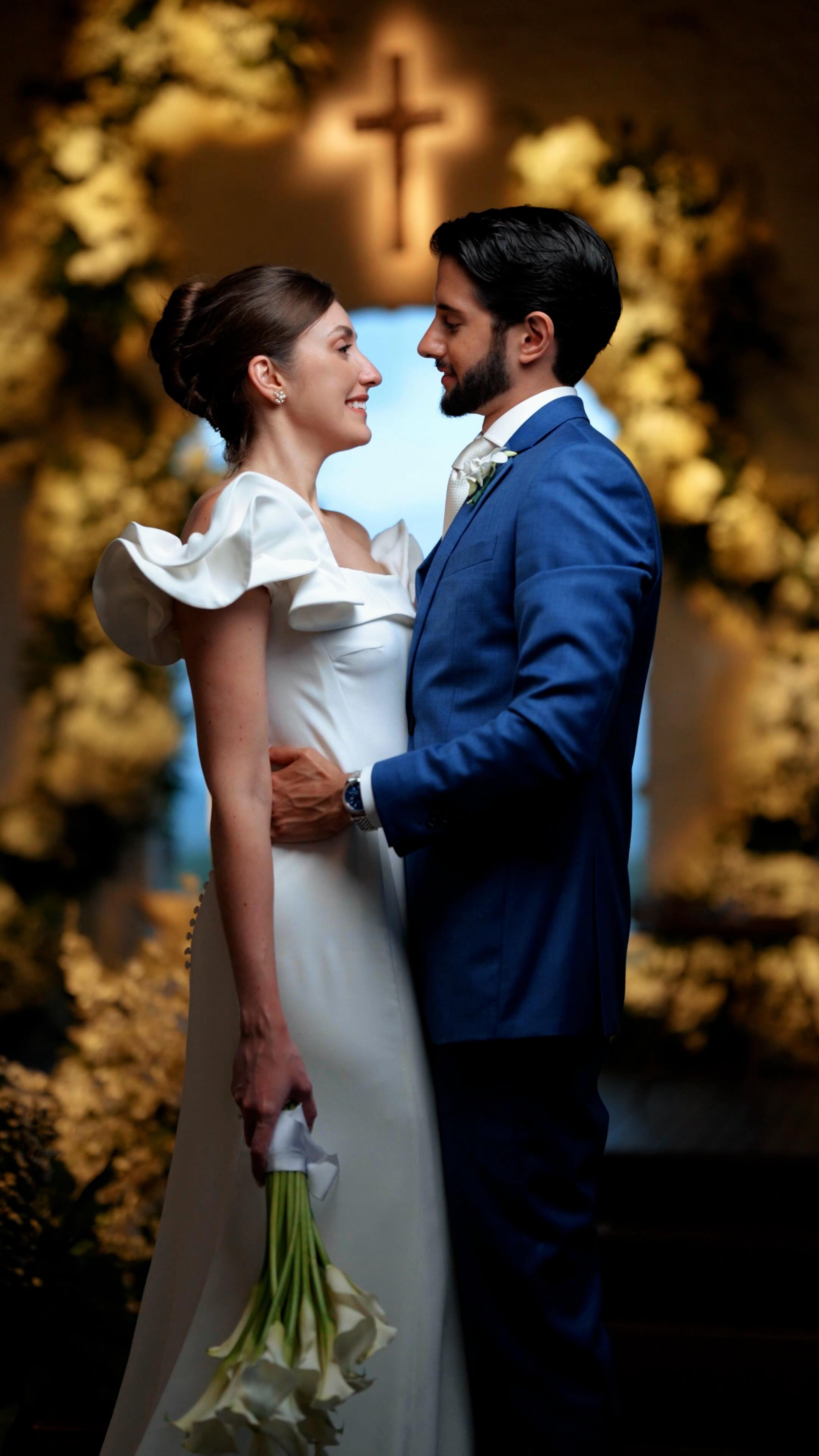 Gabrielle & Guilherme
Entre o vento, o mar e a benção na capela dos milagres 🤍