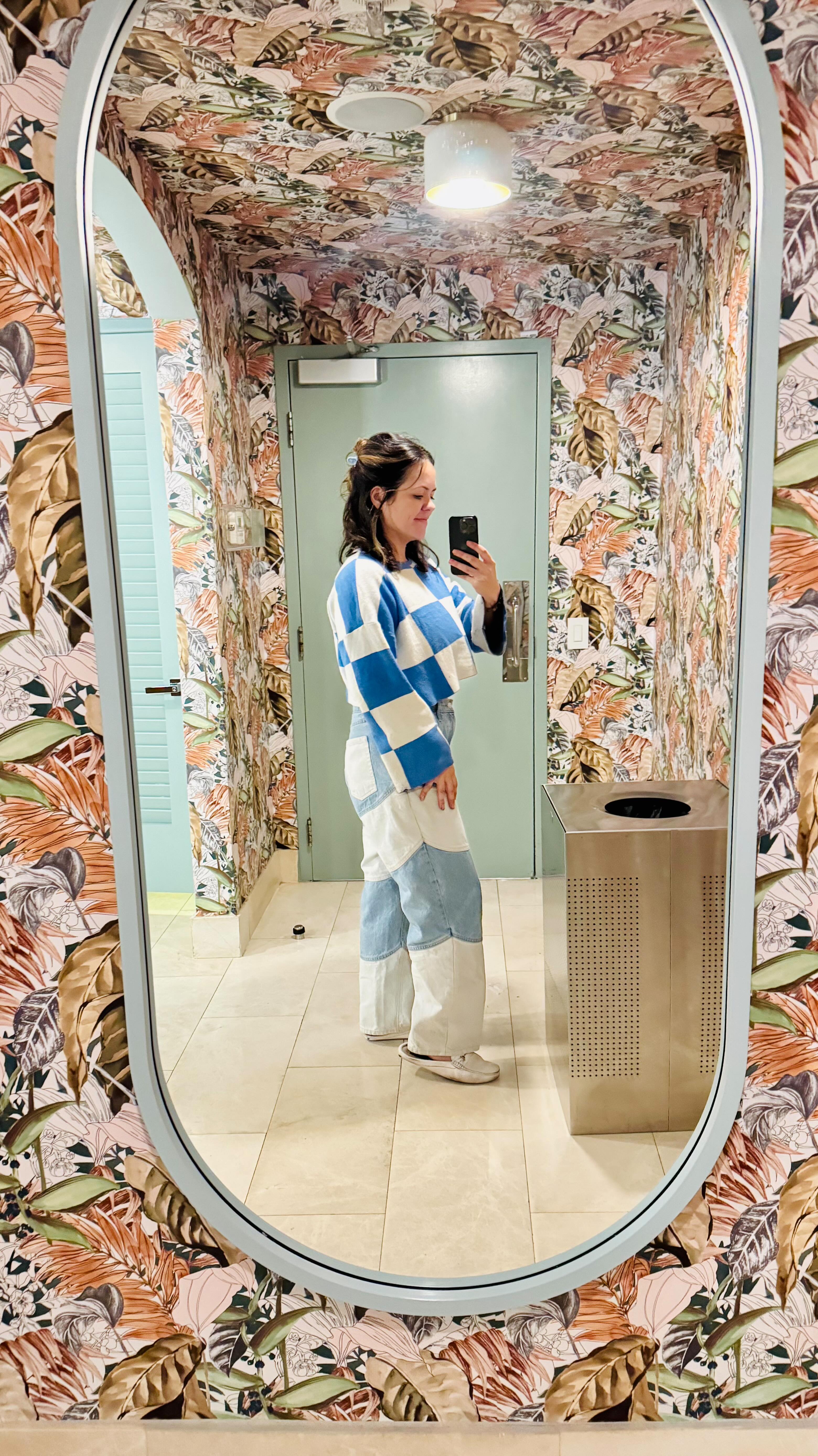 Despite all the changes, always remember, it’s about the process of becoming🕊️
keep finding ways to be more you
the right people will find you
#colortheworldkind
@nanisoulpro your set was 🔥
@wheresjackie grateful for you 🫶🏼