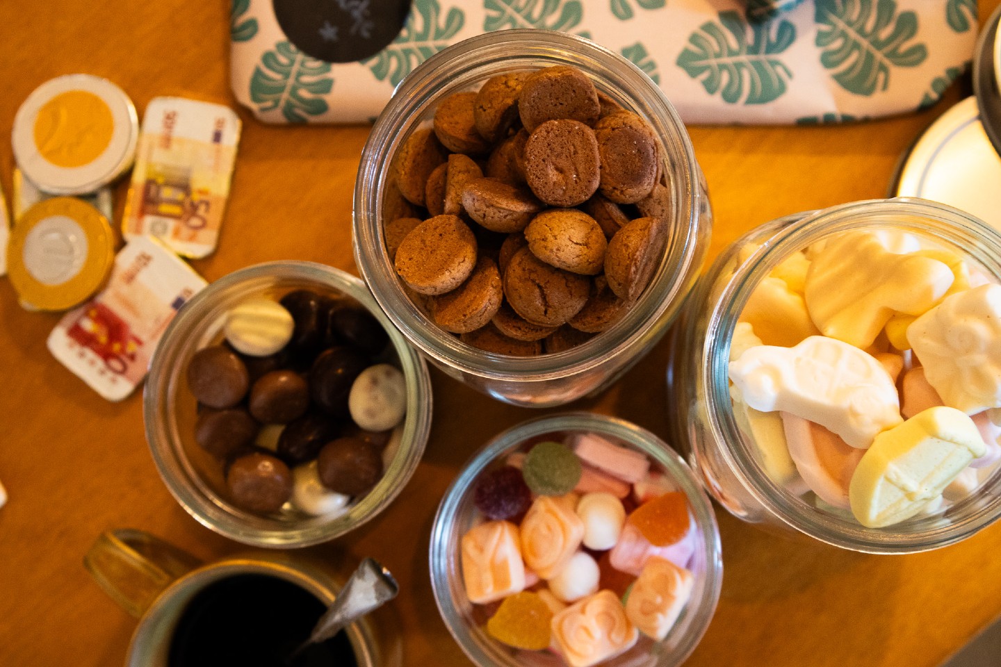 Wie zoet is krijgt lekkers en bij Vita valt er van alles te te mixen en te matchen. En dan heb ik het niet over snoepgoed... Neem eens een kijkje op onze webshop!👀
#vita #mealprep #masonjars #foodpreserving #conserveren #voorraad #bewaren #voorraadkast #voedsel #voedselbewaren #opzetstukken #keuken #keukenaccessoires #kitchengoals #pressurecanning #canning #pantry #organise #kitchen #attachements #lifestyle #inspiration #pantrygoals #pantries