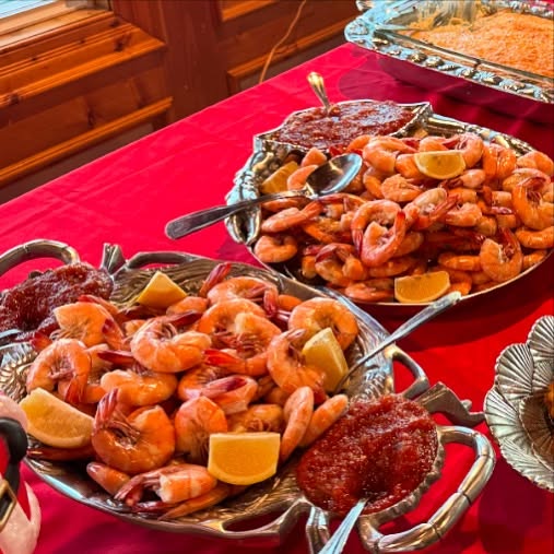 Happy Thanksgiving from the Wild Will’s crew. We hope you enjoy your time with family and friends! 🦐❤️🐟🦃🥩🥃🎂🍸🦀🍷🦪🍰#coresounders #atlantic #thankful #wildwills #thankacommercialfisherman #shrimpgate