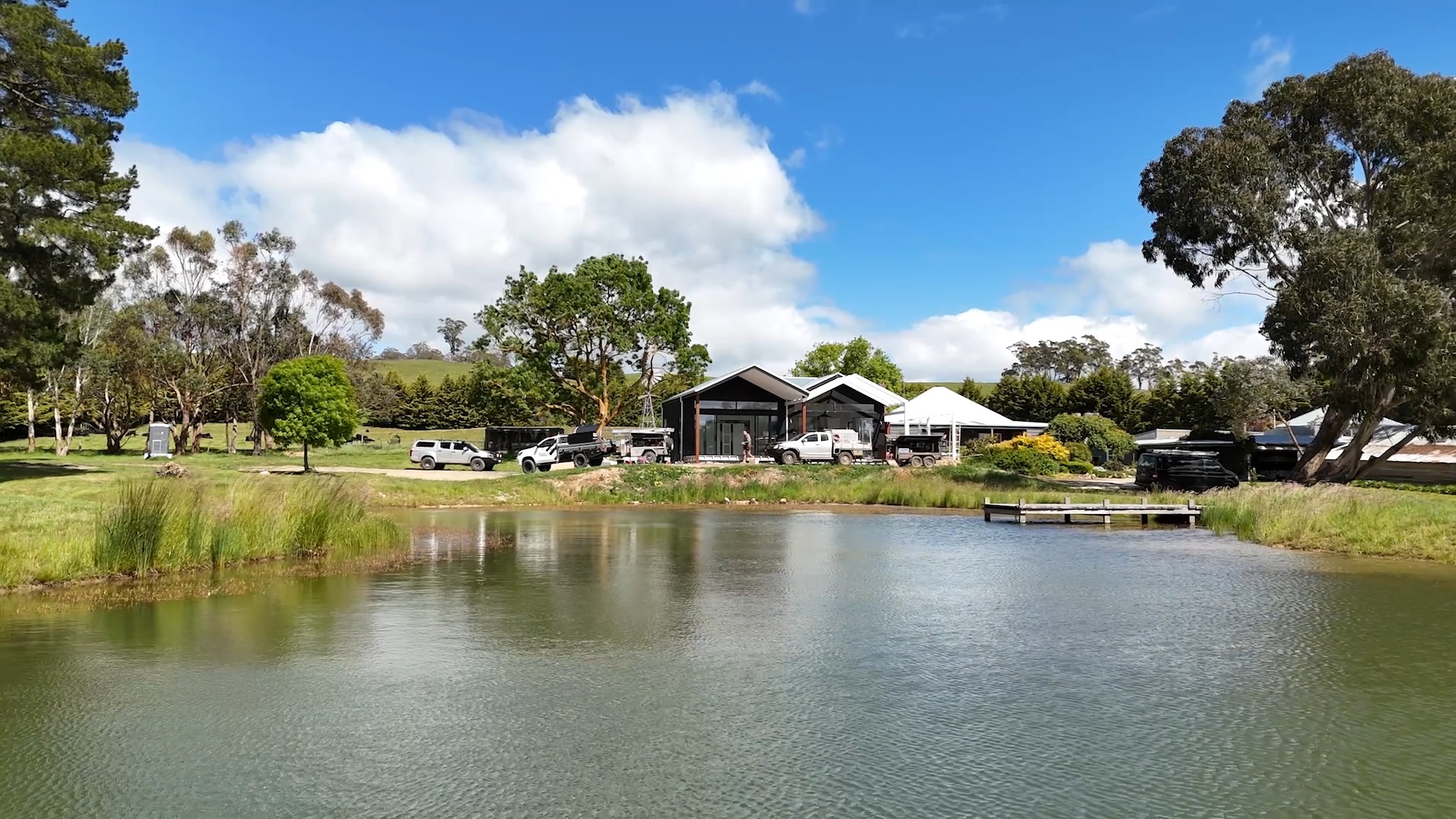 Progress at Newham as internal cabinetry takes shape. The original residence is now roughed in after demo, and the connection between the old and new wings is really starting to come together.
.
.
.
.
.
.
#buildtrend #buildtrendhomes #custombuilder #macedonrangesbuilder #regionalbuilder #extension #renovation #customhome #qualitycraftsmanship #architecturalbuilder
