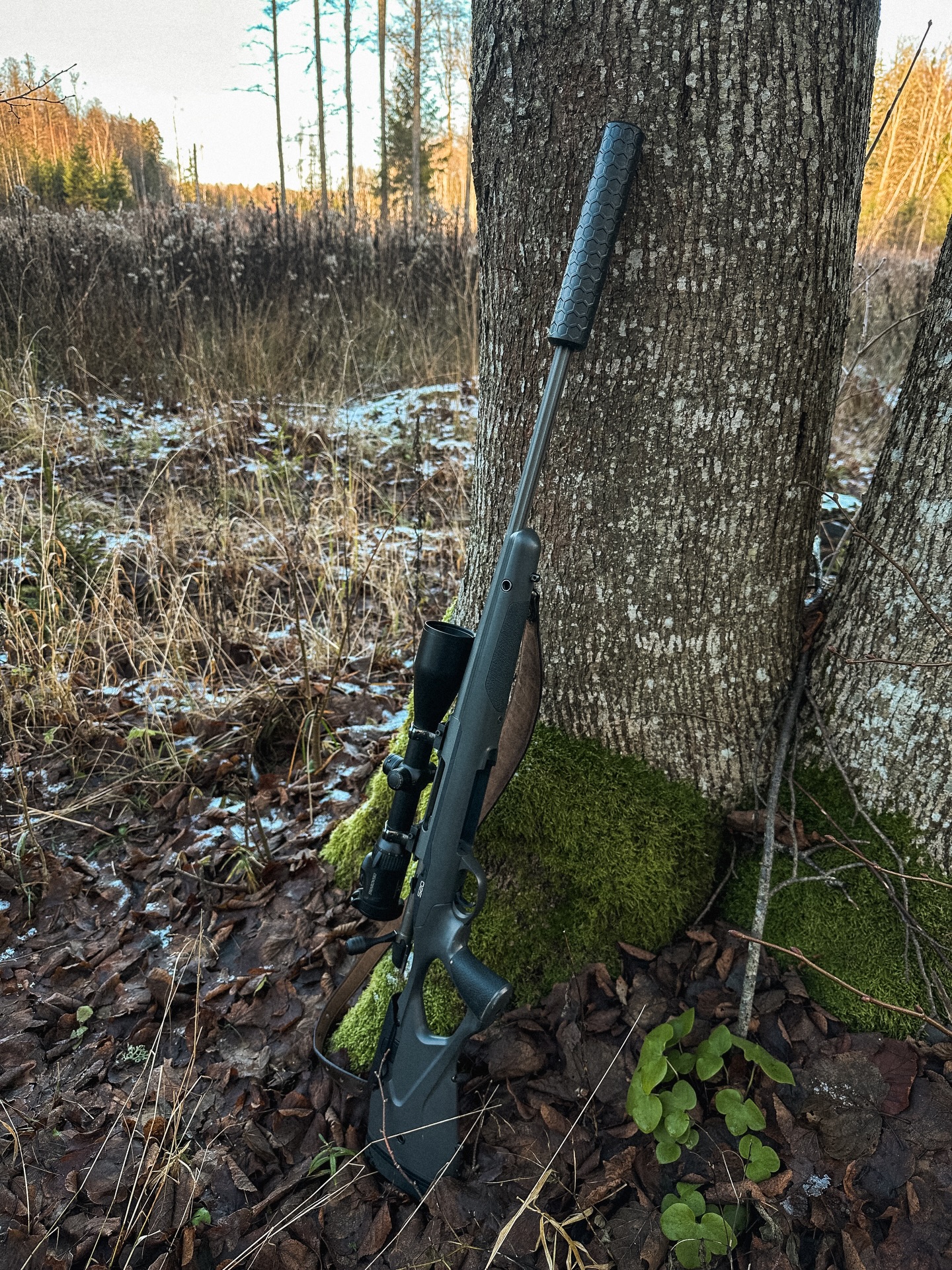 This weekend we visited our good friends and distributors Tophunt.lt. Beautiful hunting club, lots of laugh, good food and hunting🦌 Thank you for having us!