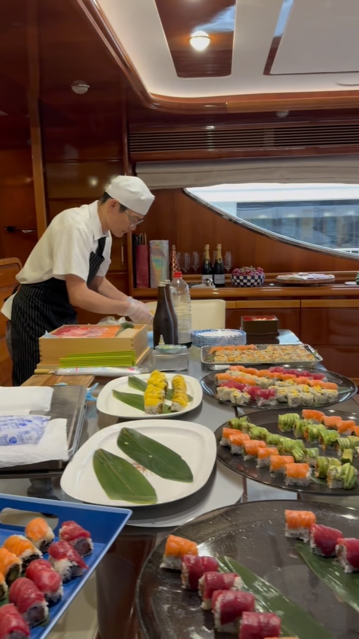 Koete is now offering both on-site and off-site catering services. Keep us in mind for your next celebration.