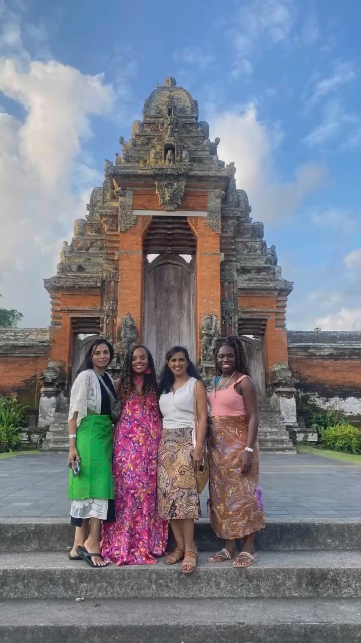 “You are worthy of rest—it is the foundation of your restoration, healing, and rejuvenation. Only when we press pause and invest in ourselves can we truly experience the best version of who we were created to be!” - Naya F. Powell
The Utopia Experience Bali is a movement for women to reclaim their self-care and well-being—mind, body, and spirit.
Through our Utopia Luxury Wellness retreats, @utopiasgwretreats, we curate space for deep renewal, empowering women to rest, restore, and reconnect with their true essence.
Join us for 8 days and 7 nights of pure bliss and restoration in Bali! A truly unforgettable experience awaits at our luxury 2025 Utopia Spa & Global Wellness Retreat from July 4-11, 2025! 🏝️
✨ Our Utopia Experience Includes:
• 5-star resort accommodations
• 12 gourmet meals
• 3 luxury spa treatments 🧖🏽♀️
•. Mindful mornings with movement, journaling, and prayer
• Wellness, entrepreneurial, and executive leadership coaching sessions
• 8 cultural tours and excursions
• Social impact experiences
• Unique wellness activities
A transformative journey designed for rest, renewal, and empowerment!
✨Tag your fellow women of impact!
✨Learn more about our Speakers & Ambassador Partnership Perks!
✨Limited spaces remaining!
Learn more at:
www.utopialivingretreats.com (Links in Bio!
#ThriveIn2025 #UtopiaBaliRetreat #WomenInLeadership #WellnessJourney
#LeadershipRetreat #TheUtopiaExperience #retreats2025 #Bali #baliretreat2025 #womenempoweringwomen #womenleaders #womenceos