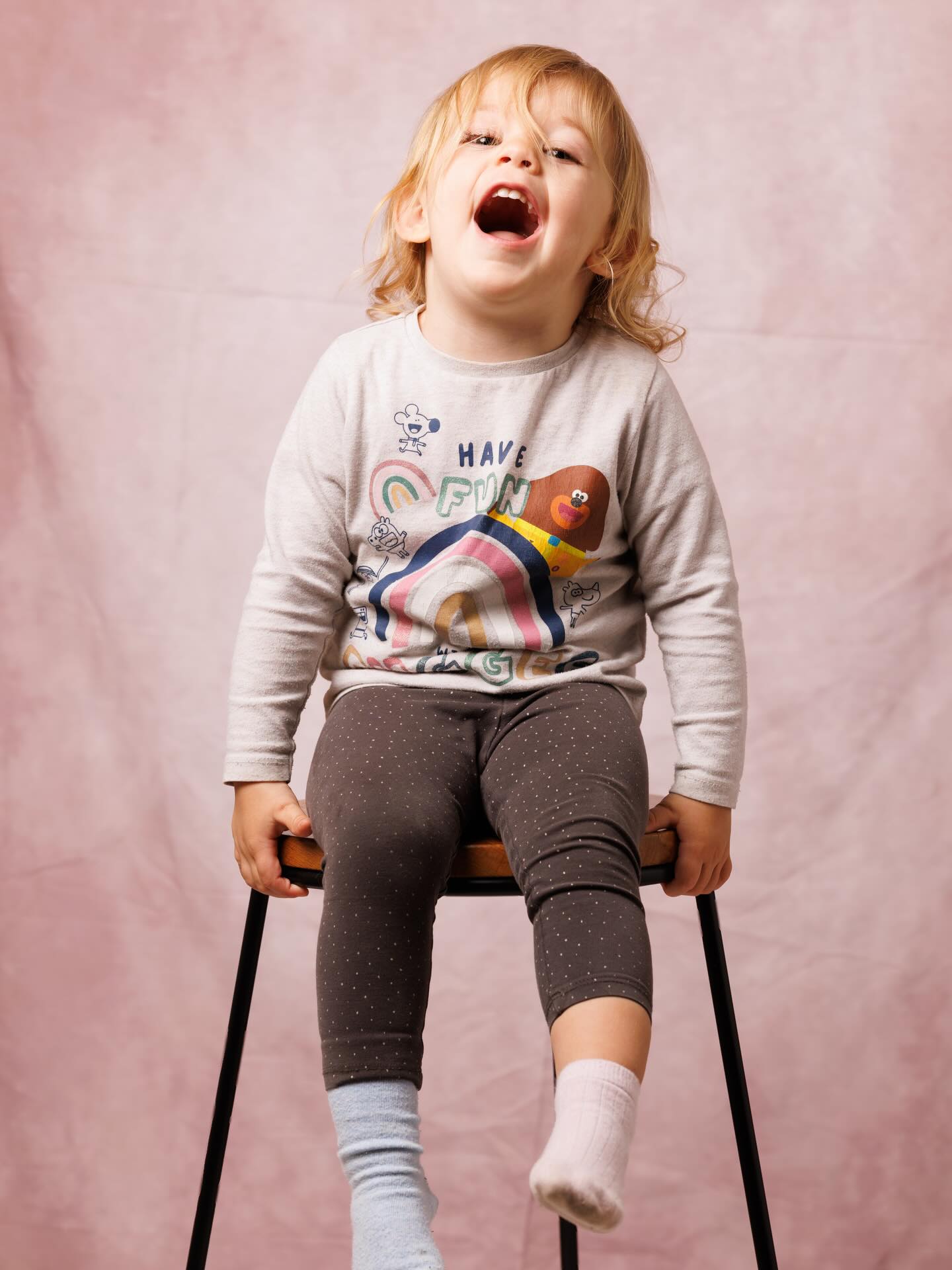 Setting the lights up in my studio with an (un)helpful helper!