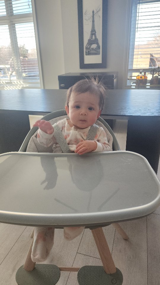 What 4 months of breastmilk did to our baby girl. Happy 4 months Maya đĽ°