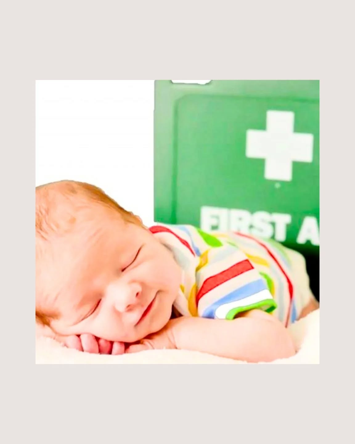 🤌🏻 Workshop: Levensreddend handelen bij baby & kind 🧸
Leer praktijkgericht hoe je in noodsituaties snel en juist kan handelen.
Tijdens deze workshop gaan we in op:
➡️ Verstikking
➡️ Verdrinking
➡️ Brandwonden
➡️ Vergiftiging
➡️ Koortsstuipen
➡️ Reanimatie van baby & kind
Deze waardevolle avond wordt verzorgd door @ad_consulting
📅 17 december
🕒 19u – 22u
📍 In samenwerking met onze praktijk
👉 Inschrijven kan via onze website!
Beperkte plaatsen — wees er snel bij!