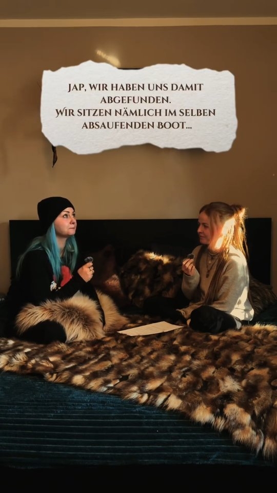 Part 3 - Autoreninterview 😂
Viel Spaß damit. 🩶
Danke an die Fragensteller. 😅😂
Kinders... schönen Wochenteiler ✌🏻
---
#autoren #autorenleben #schreiben #autorenaufinstagram #bookstagram #autorenalltag #bookstagramgermany #schriftsteller #autorenwahnsinn #schriftstellerin #writersofinstagram #autorinnen #schriftstellerleben #kreativesschreiben #autorenwelt #romanicsuspense #romanticthriller #monsterlove #mafiabooks #mafiaromance #projektkrähe #bikerromance #slowburnromance #newbook #irish #irishmafia #saintdeathcrows #twinsanity