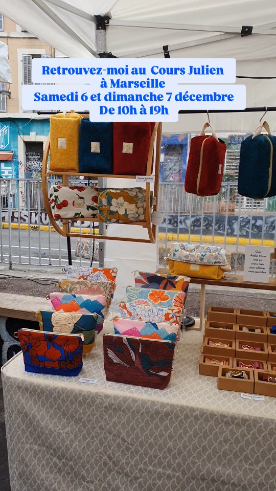On se retrouve tout le week-end sur le cours Julien à Marseille samedi 6 et dimanche 7 décembre.
L'occasion d'anticiper Noël et de mettre de l'artisanat sous le sapin !
#marchedenoel #ateliernooncreation #femmecreatrice #pourfemmes #provence #creartrícefrancaise #saccousumain #accessoiredemode #madeinfrance
------------------------------🤍-------------------------------
Salut, je m'appelle Manon, j'ai créé ma marque de sacs et assessoires textiles pour faire briller toutes les femmes au quotidien!
Mes créations sont vos alliés pour chaque jour et dans toutes les circonstances 😘
Ici tout est cousu main pour sublimer votre quotidien