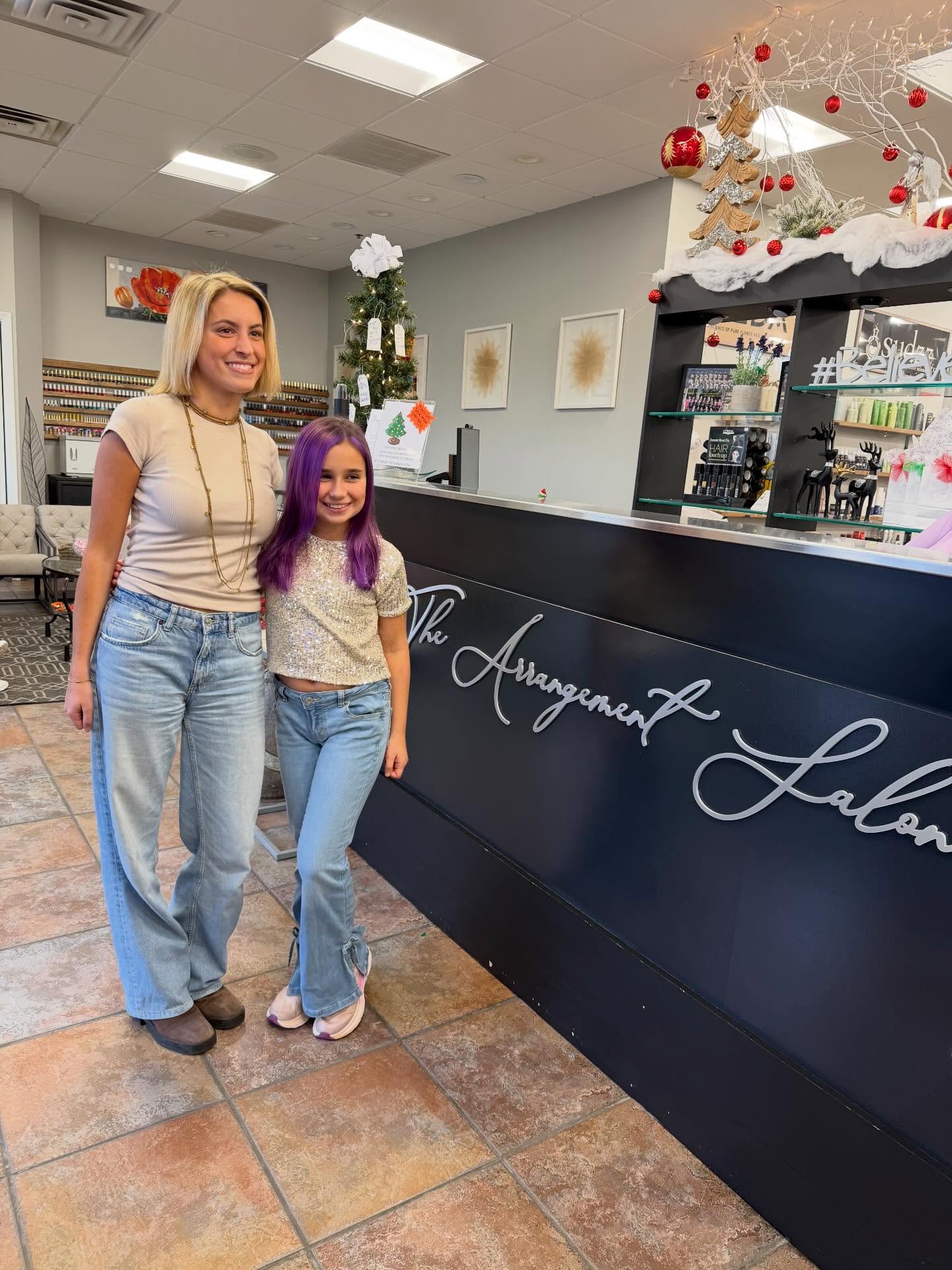 Faith and her family getting ready for Thanksgiving 🦃💜💜