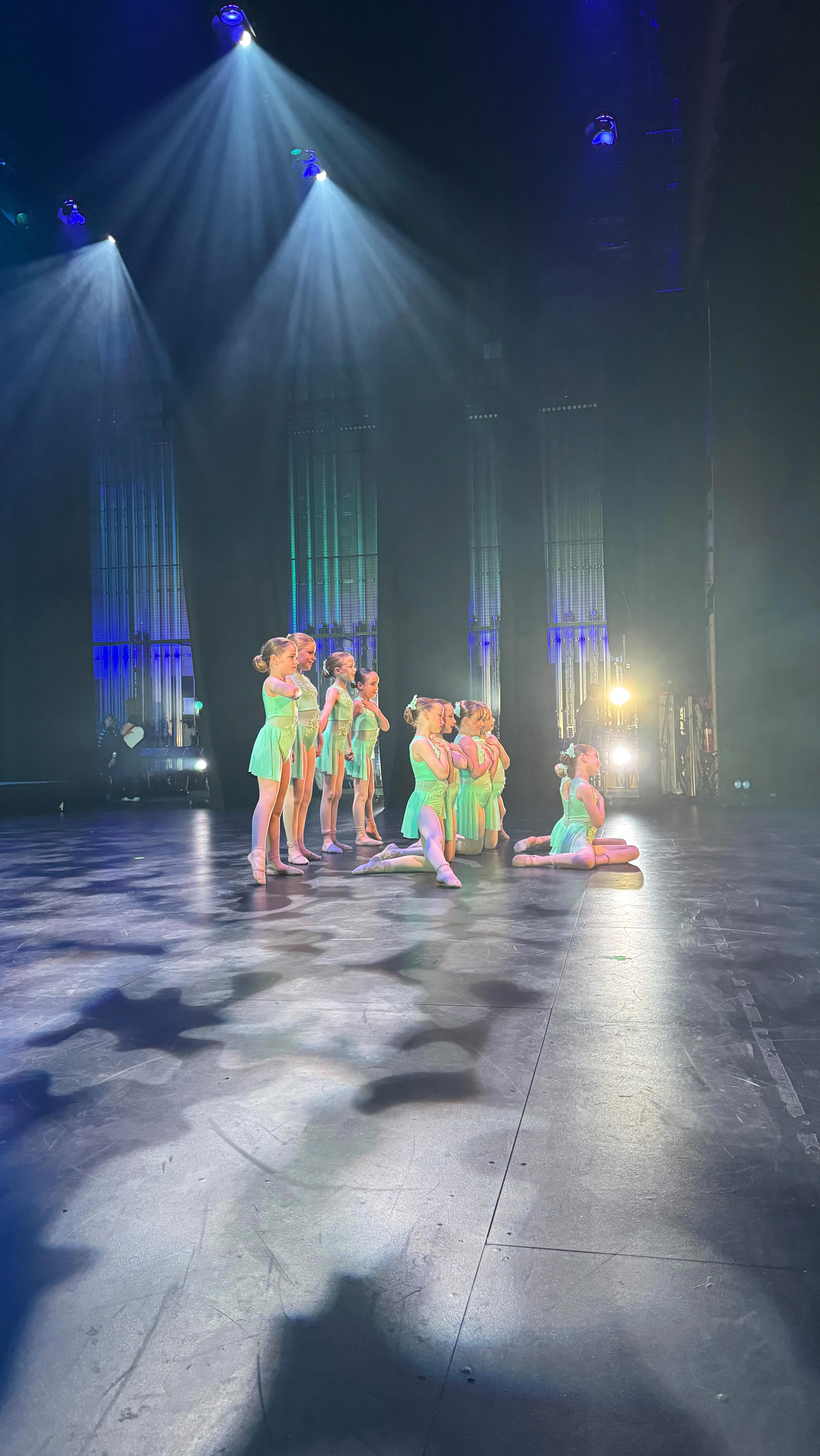 Behind the scenes of our 2 End Of Year concerts.
2 casts across two huge nights for our amazing dancers!
We are so proud of each and every one of our performers for putting on such great shows. 🎥 🍿
Thank you to the team it takes to put this all together. Staff, volunteers, family and friends. We love our GDM community
See you all back in the studio - classes running til December 13th!
#geelongdancemovement #geelongdancecommunity #danceconcert