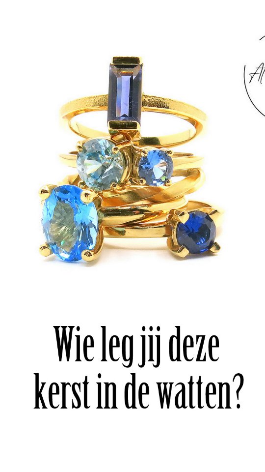 Wie leg jij deze kerst in de watten?
De feestdagen zijn het perfecte moment om iemand te laten voelen hoe bijzonder hij of zij voor je is. Niet met zomaar een cadeau, maar met iets persoonlijks. Iets dat verder gaat dan de dag zelf. Iets met blijvende waarde.
Of het nu gaat om die ene persoon die altijd voor je klaarstaat, een vriend(in) die je wilt verrassen of jezelf — dit is hét moment om iemand écht in de watten te leggen. Met een cadeau dat raakt, verrast en koestering verdient.
Want een persoonlijk cadeau wordt niet alleen uitgepakt.
Het wordt bewaard.
Het wordt gedragen.
Het wordt geleefd.
Wie verdient volgens jou een geschenk dat blijft?
Deze kerst draait niet om wat je geeft, maar om wat het betekent.
#goudsmid #duurzaamjuweel #juweelontwerp #goud
#uniekejuwelen #juwelenontwerp #antwerpgold #costummade #juwelenopmaat #goudsmid #kooplokaal #vakmanschap #goudsmidatelier
#shinebright #belgischontwerp #kapellen
#geboortesteen #maatwerkjuwelen
#maatwerk #juweelontwerp #jijbentgoudwaard
#handmade #jewelrydesign #handmadejewelry
#goudsmidantwerpen #yourpersonalgoldsmith #brasschaat #maatwerk #costummade