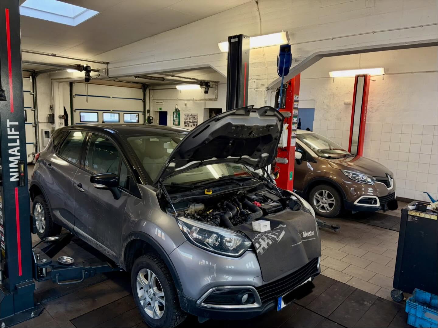 Dagens jobb hos Verdex:
Service på Renault Captur.
Glöm inte att gilla och följa oss på Facebook & Instagram.
Varmt välkomna 🫶🚙
#service #renault #captur #vinter