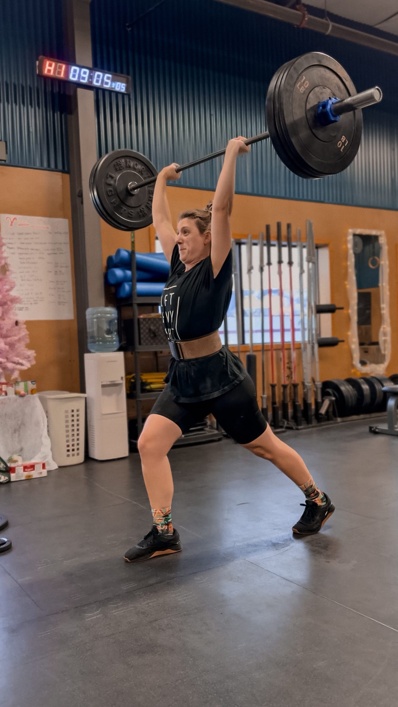 The best time of year, 🏋🏻♀️LIFT OFF🏋🏻
So proud of our members for crushing their PR’s!
🎄Don’t forget, Bingo cards are due this Tuesday! 🎄