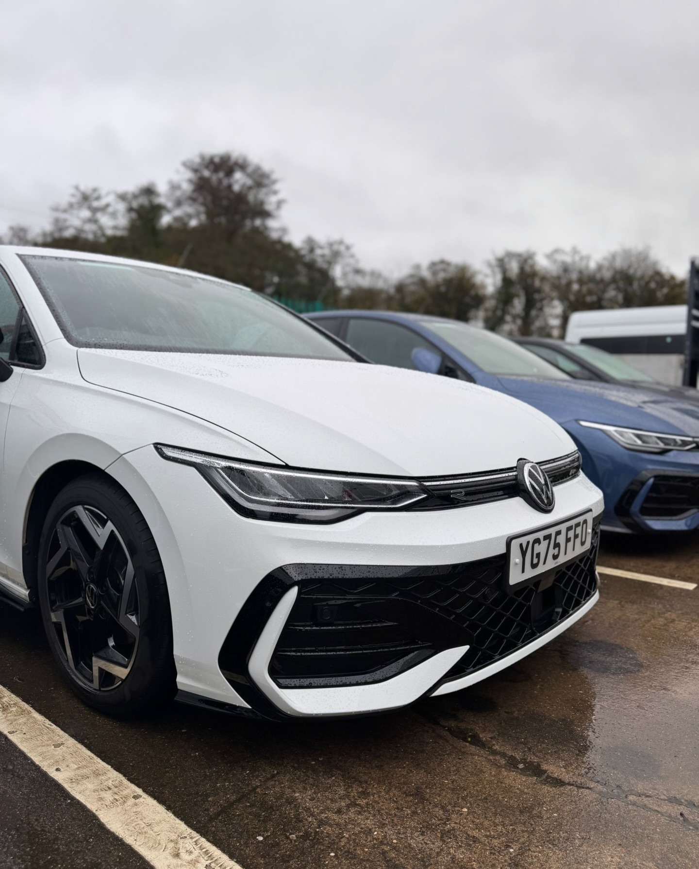 🔴❗️Hire the Golf R-Line, where style meets power 💪🏽
-
Hire with us Today!
GET IN TOUCH 👍🏼
📞 0117 450 6880 (Bristol)
📞 01495 757553 (Pontypool)
📩 rental@maben.co.uk
📲 Book online
📍 UNIT 4, ST ANDREWS TRADING ESTATE, THIRD WAY, AVONMOUTH, BS11 9YE
📍 PONT-Y-FELIN ROAD, NEW INN, PONTYPOOL, NP4 0DQ