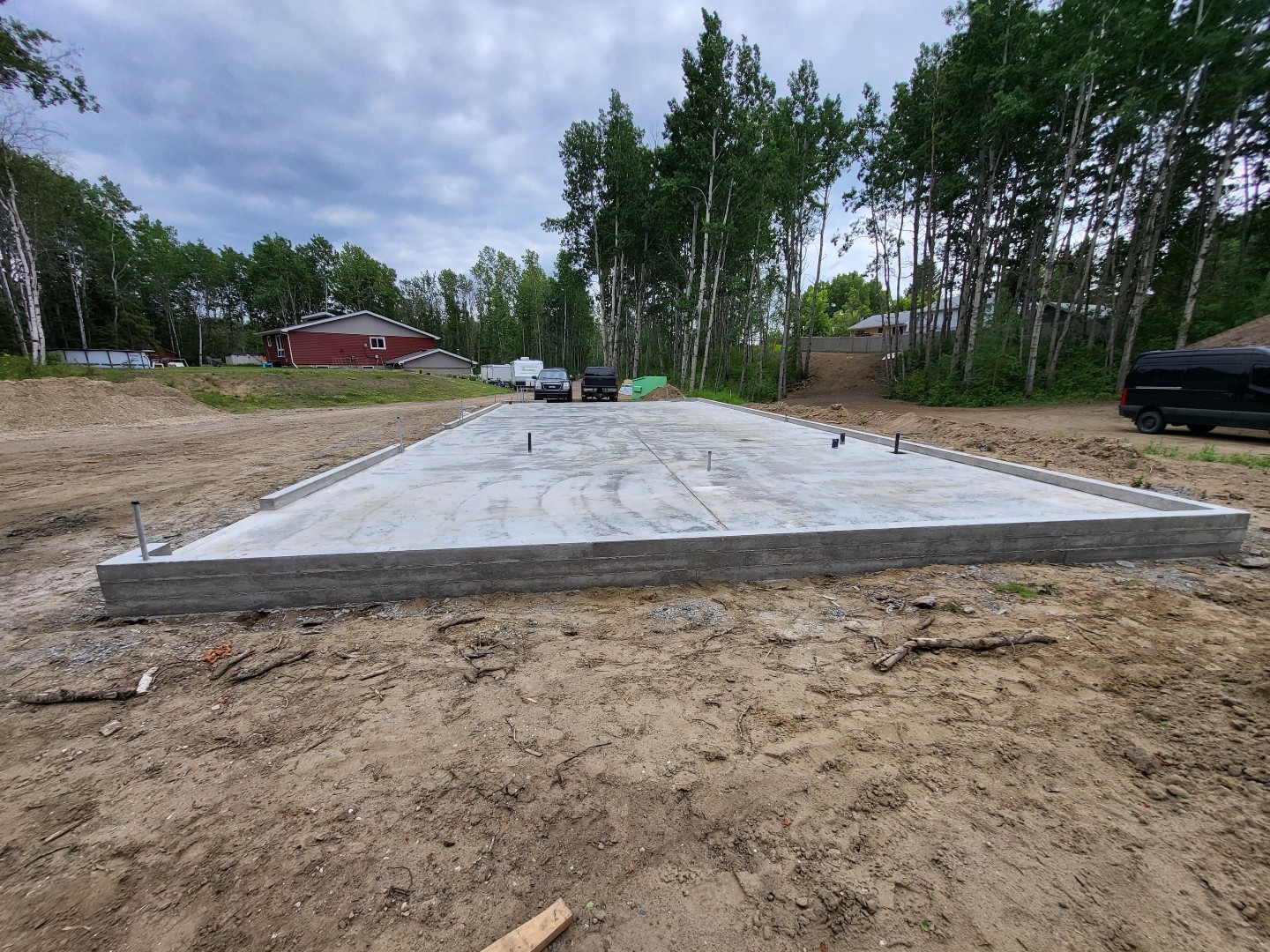 Thickened-edge slab prepped, poured, and finished 💪🏗️ #LimitlessStructures #ConcreteWork #ShopBuild #YEGContractor #BuildLocal #ConstructionLife