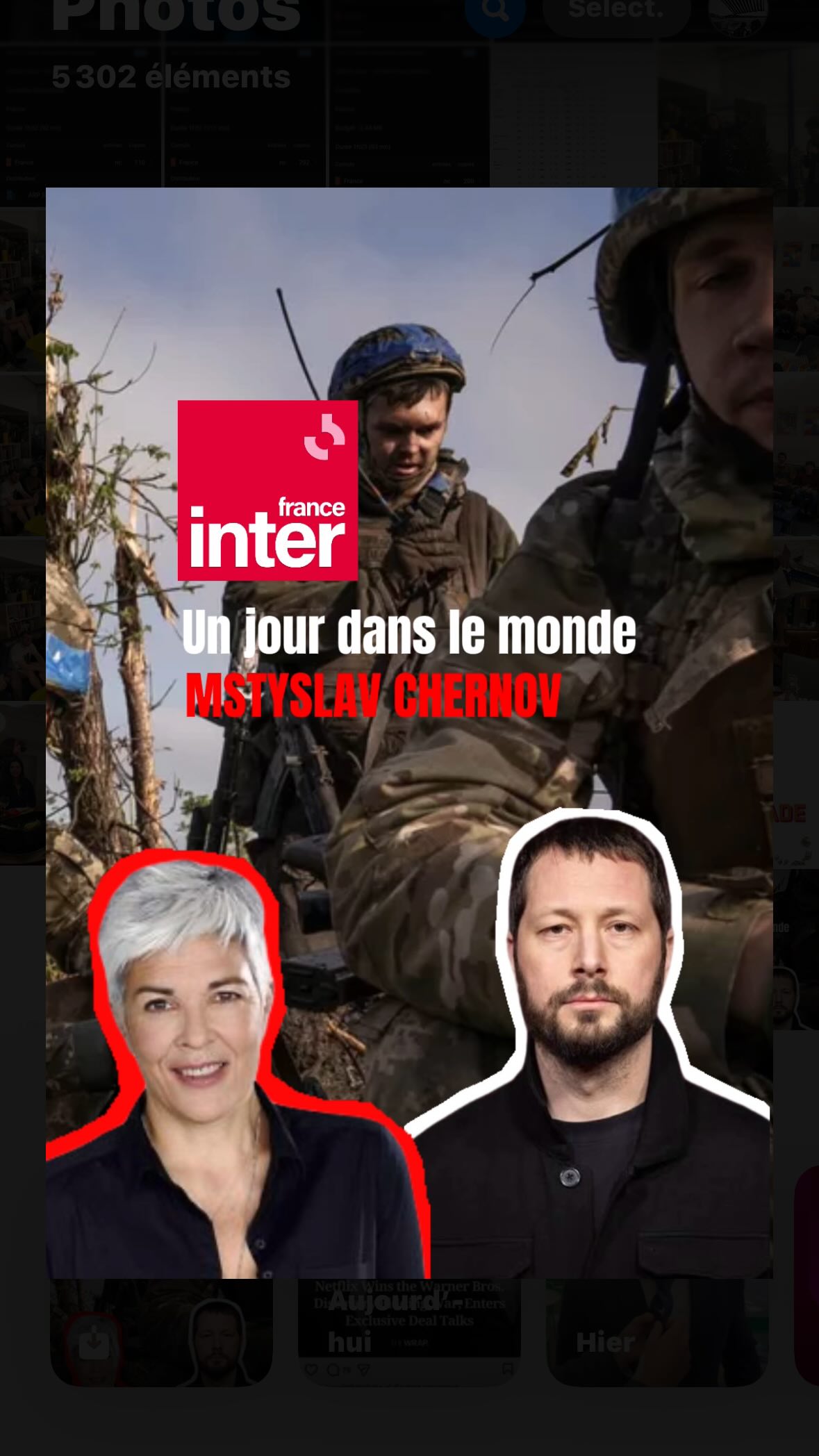 « 2000 mètres littéralement - les soldats que vous accompagnez vont devoir les parcourir sur une bande de forêt cernée par des mines. C’est cru, c’est sale, c’est brutal, c’est à hauteur d’hommes »
À 2000 MÈTRES D’ANDRIIVKA sera diffusé sur France 5 le dimanche 30 novembre à 22h55.
L’interview de Mstyslav Chernov par Fabienne Sintes (Un jour dans le monde) est à retrouver en intégralité sur le site de Radio France.
@mstyslav.chernov
@franceinter
@france.tv