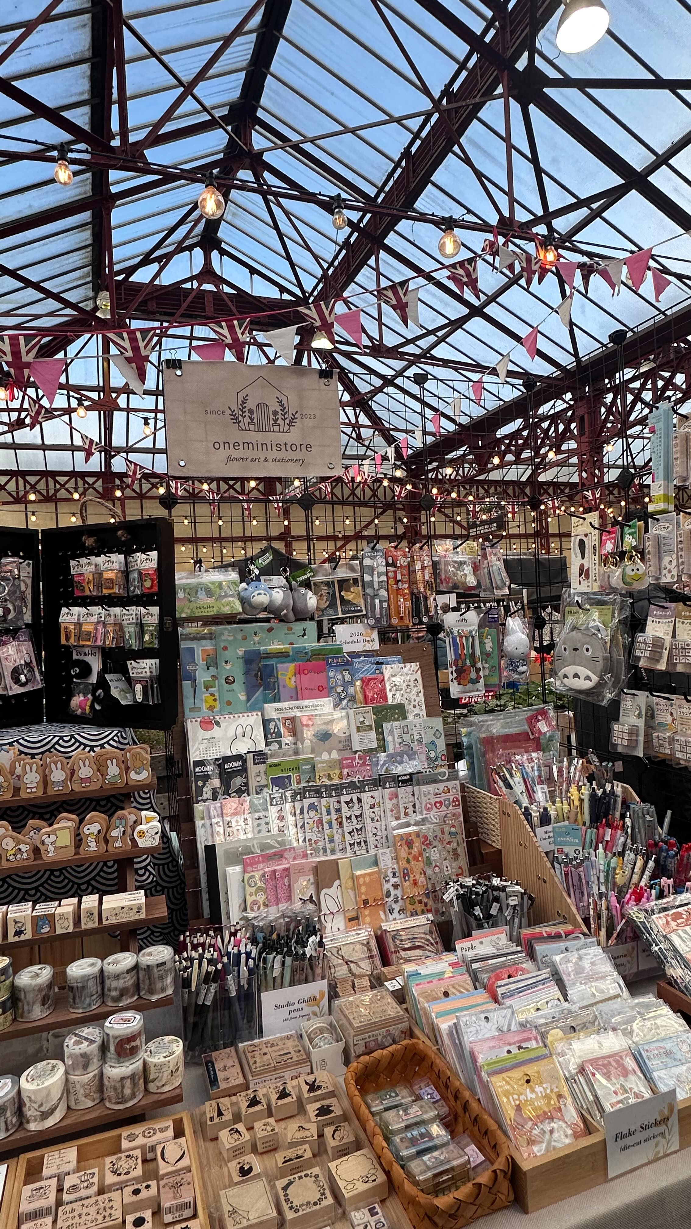 See you again this coming Saturday at @altymarket 😉
#oneministore #stationeryshopinuk #mobilestationeryshop #onlineshop #stationery #japan #taiwan #popupmarket #altymarket #prettygoodmarket #文具 #文具控 #文房具