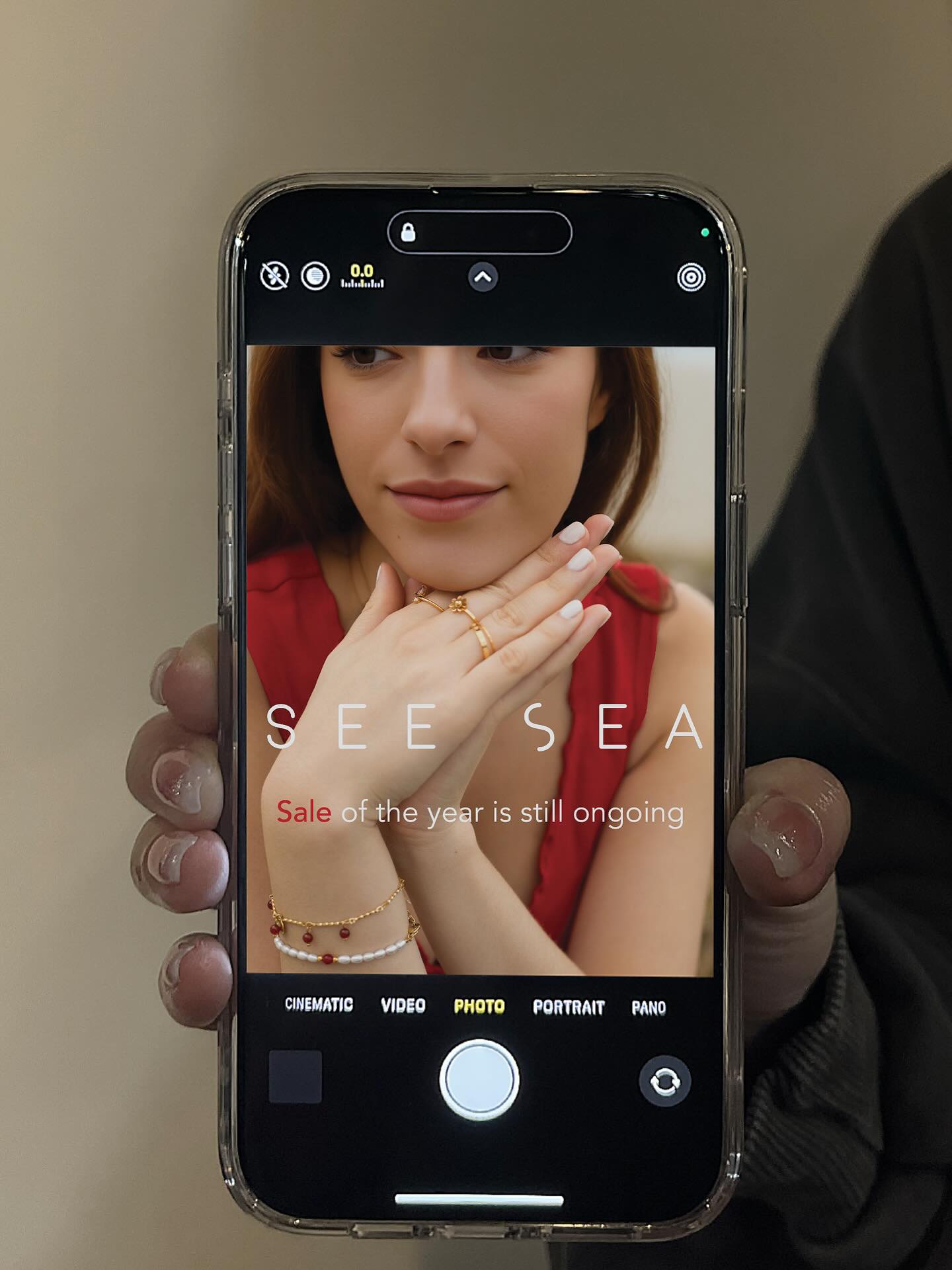 We are just dropping a little hint 🎁 💃
.
.
.
.
.
.
.
#seesea #lovefromthesea #holidaygift #blkdeal #blksale #blackfriday #blackfridaydeals #holidayjewelry #waterproofjewelry #tarnishfreejewelry #goldjewelry #seeseajewelry #blackfridayjewelry