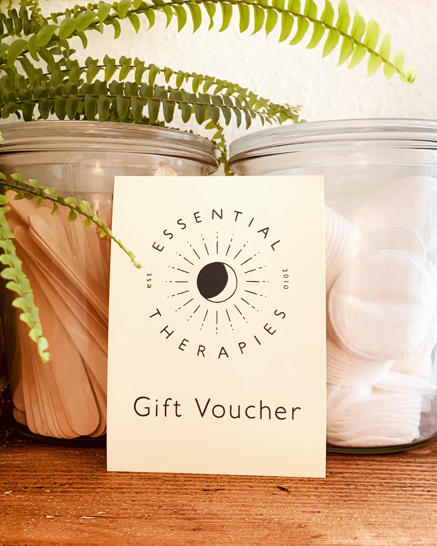 Restorative Massage & Holistic Skincare Gift Vouchers 🎁
Give someone you care about something really special to look forward to in 2026 ✨
We have three options to purchase a gift voucher 💝
🎄Buy a digital voucher on our website.
🎄Order a postal voucher on our website by simply filling in the form, we will then send you a secure payment link and pop the voucher in the post the next day.
🎄Arrange a time with Kaya to collect a voucher in-person at the Essential Therapies Studio.
www.essential-therapies.co.uk
info@essential-therapies.co.uk
Find Us:
Essential Therapies
33 High Street
Sidmouth
Devon
(Top floor/cream side of the Potbury’s building)
#giftvouchers #massagetherapy #sidmouth #devon #eastdevon #holisticskincare #sidmouthdevon
