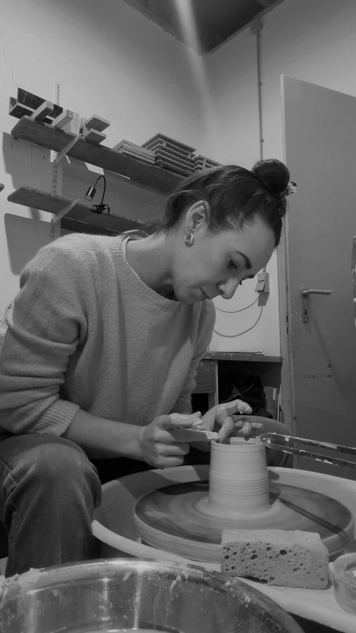 what I mean when I say: "It's time for a night out!"
#ceramics #slowliving #keramik