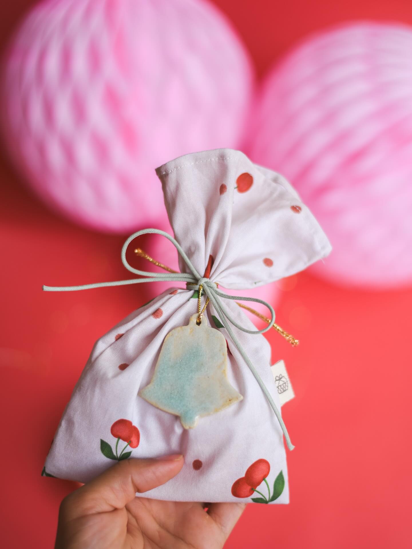 Saquinho com bala de brigadeiro @frconfeitaria ✨♥️🎄